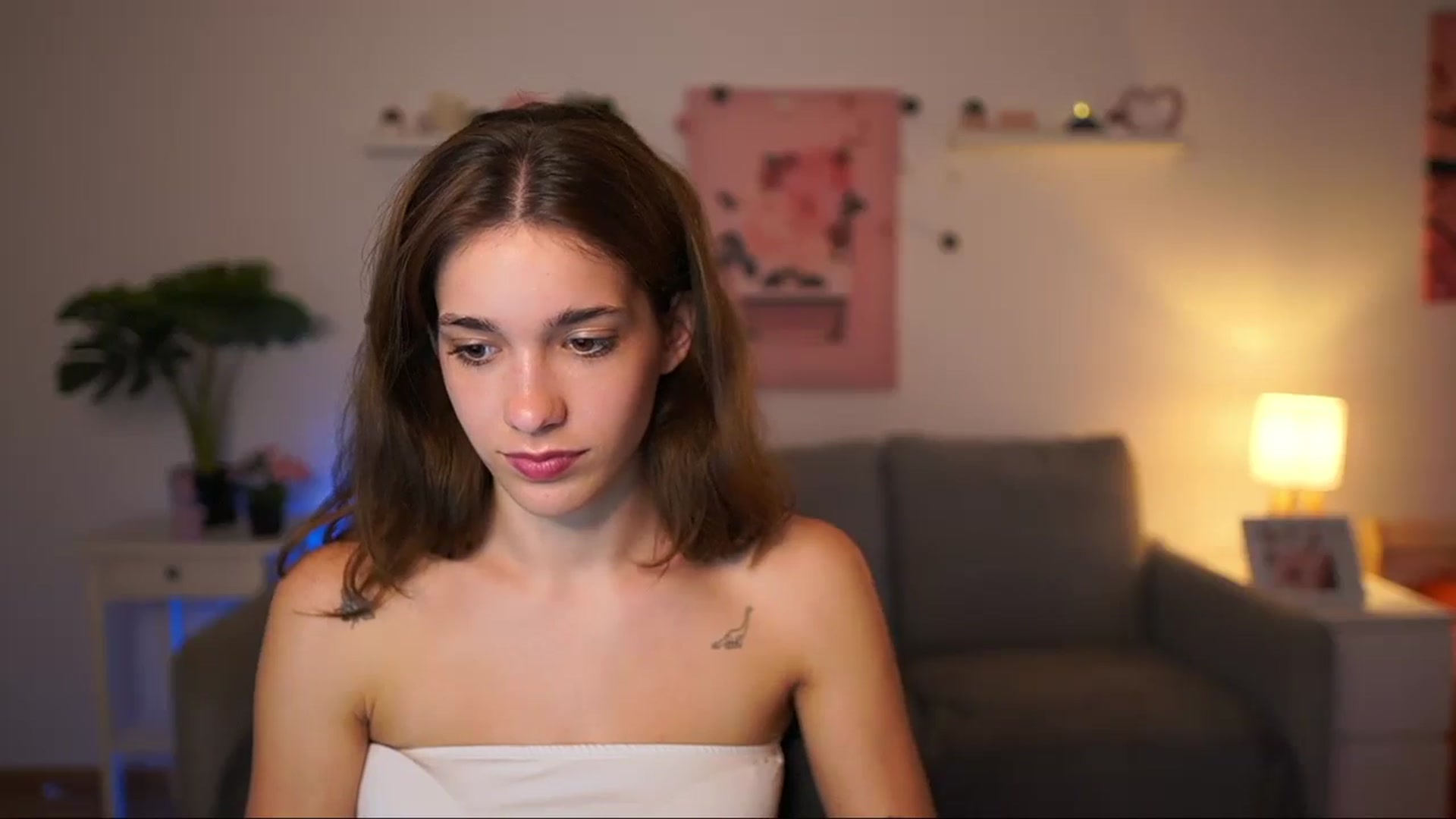 Gallery image thumbnail from Kissiecat's myfreecams stream on, 09/12/2025, 15:25 image 2 of 20