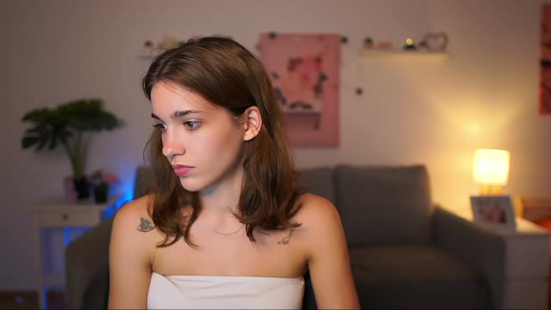 Gallery image thumbnail from Kissiecat's myfreecams stream on, 09/12/2025, 15:25 image 16 of 20