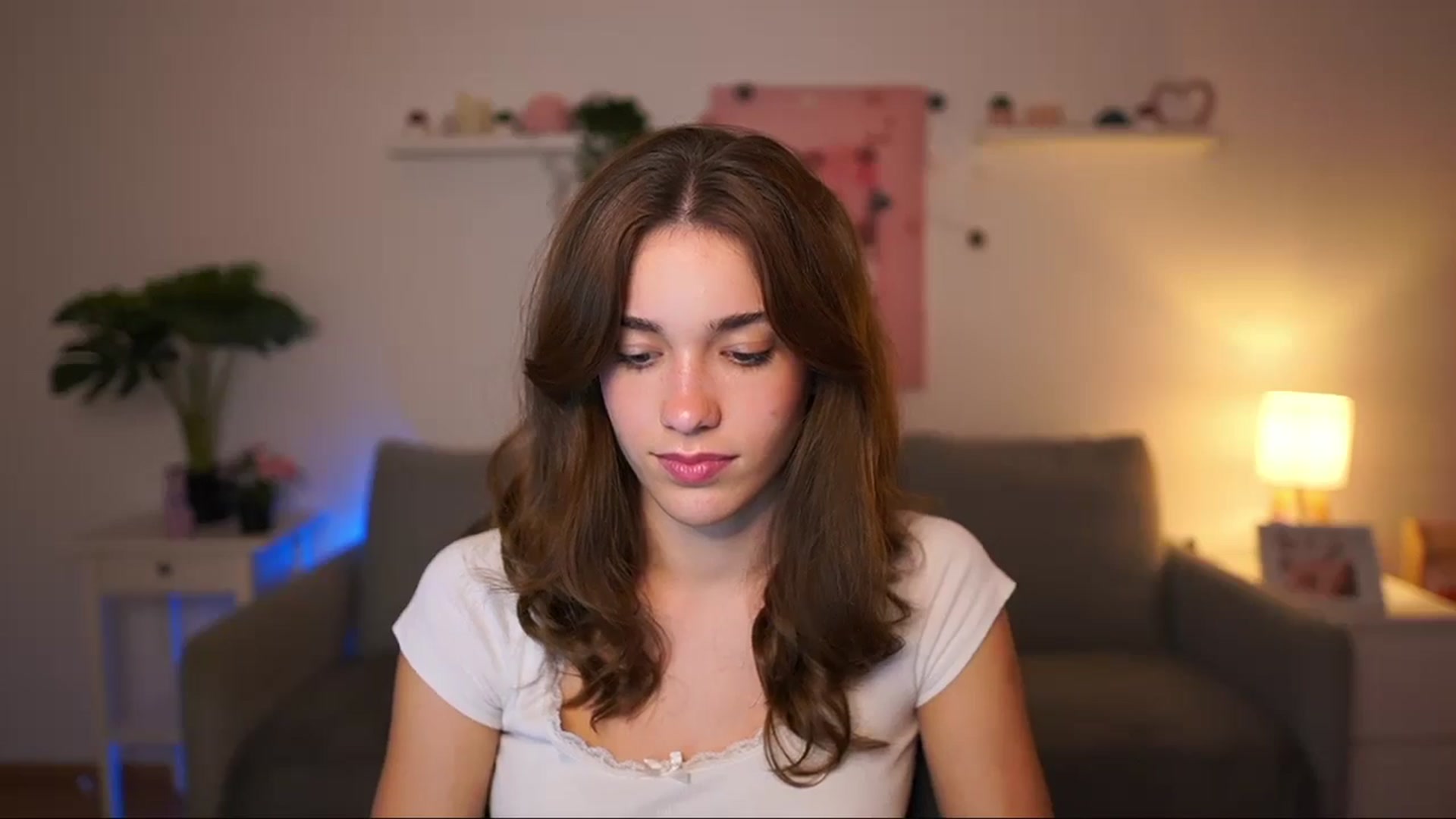 Gallery image thumbnail from Kissiecat's myfreecams stream on, 09/15/2025, 19:35 image 15 of 20