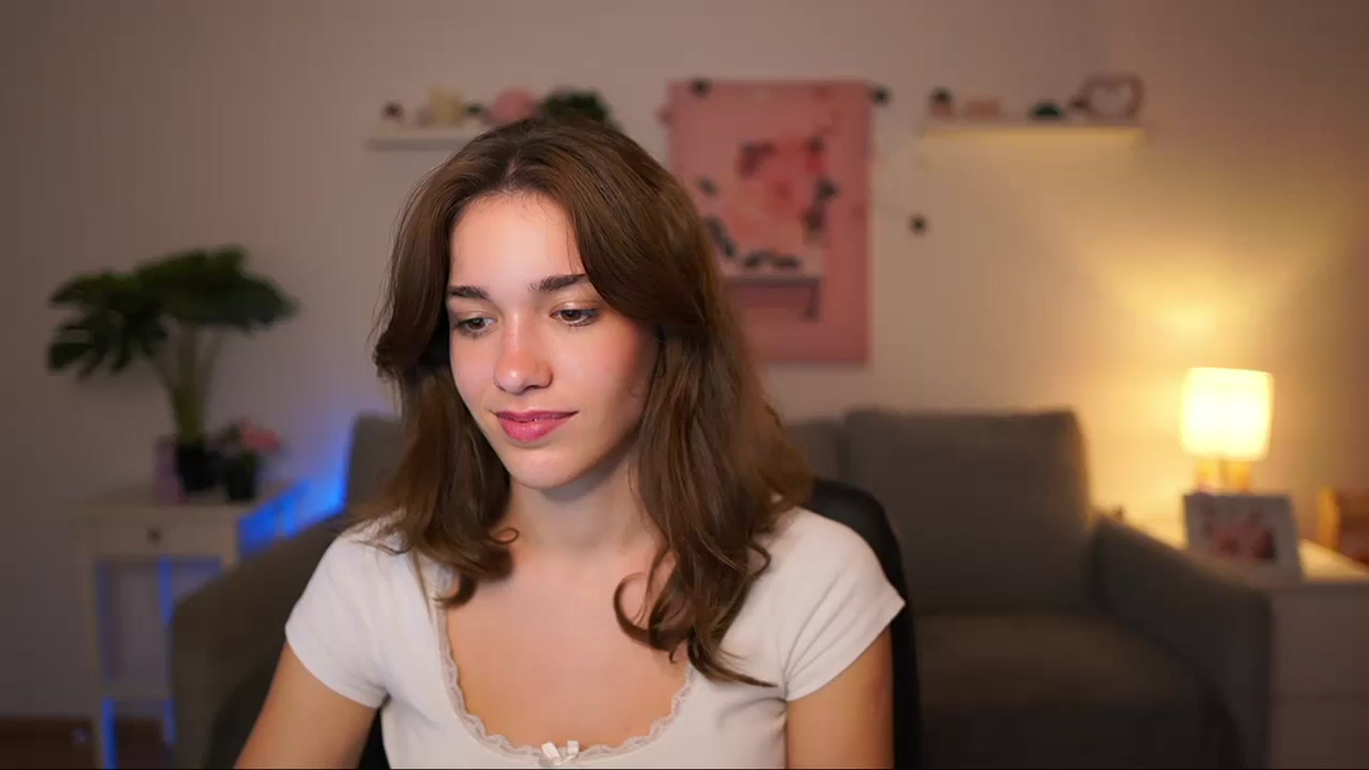 Gallery image thumbnail from Kissiecat's myfreecams stream on, 09/15/2025, 20:42 image 7 of 20