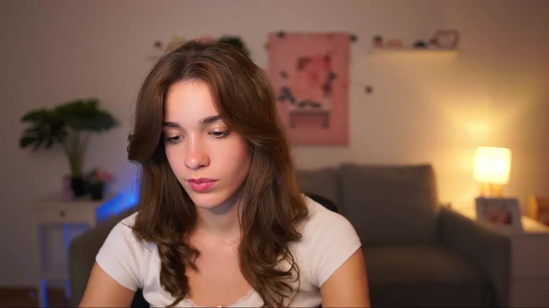 Gallery image thumbnail from Kissiecat's myfreecams stream on, 09/15/2025, 21:38 image 7 of 20