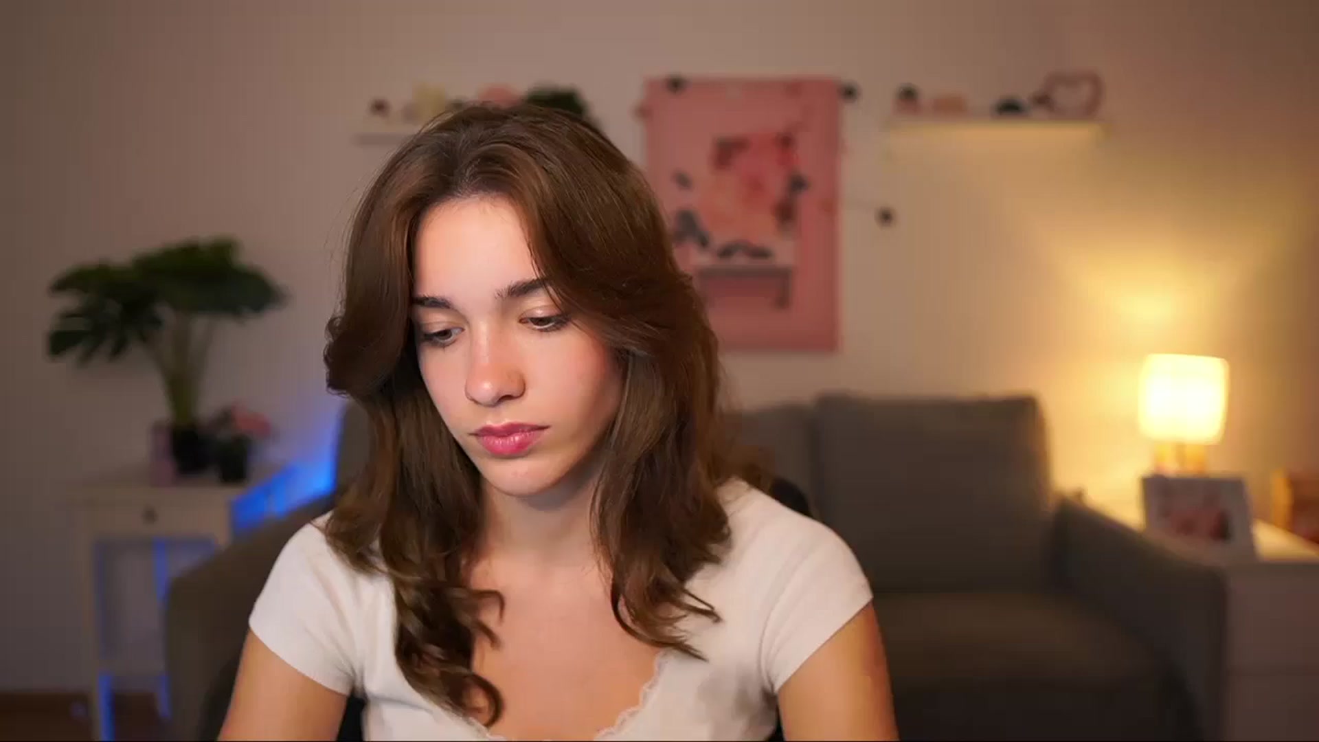 Gallery image thumbnail from Kissiecat's myfreecams stream on, 09/15/2025, 21:38 image 2 of 20