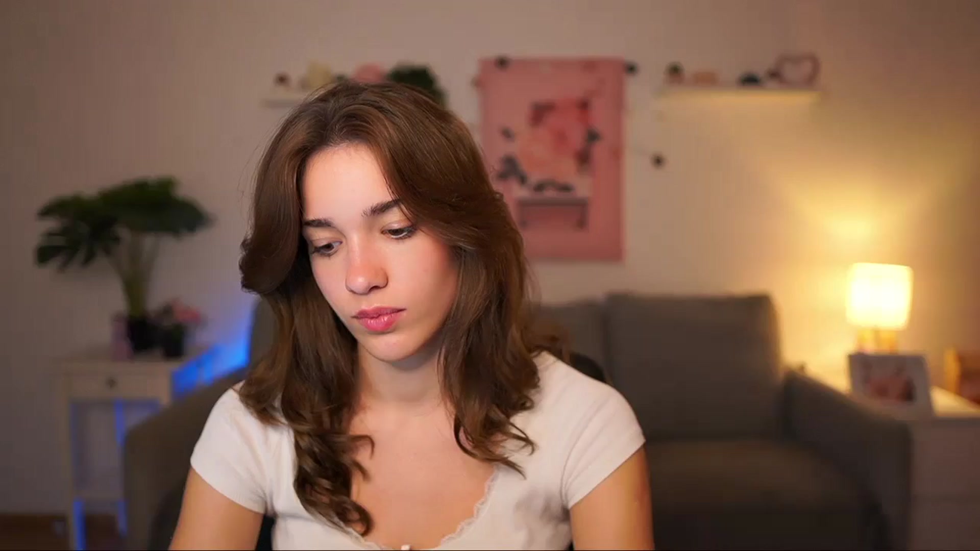 Gallery image thumbnail from Kissiecat's myfreecams stream on, 09/15/2025, 21:38 image 1 of 20