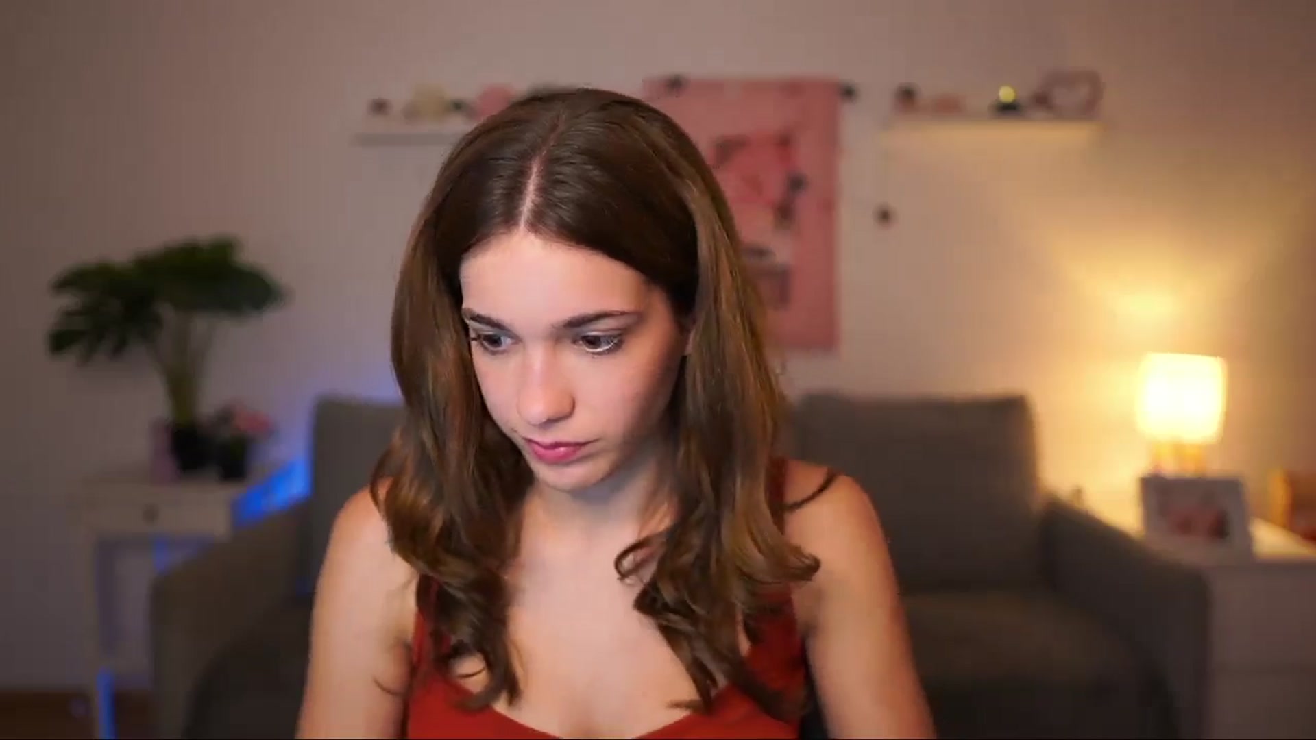 Gallery image thumbnail from Kissiecat's myfreecams stream on, 09/16/2025, 13:59 image 14 of 20