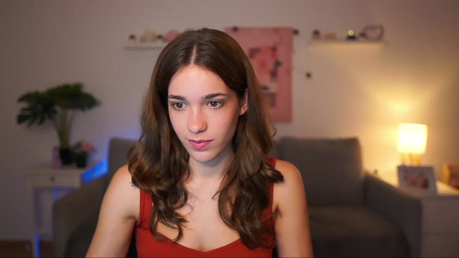 Gallery image thumbnail from Kissiecat's myfreecams stream on, 09/16/2025, 13:59 image 4 of 20
