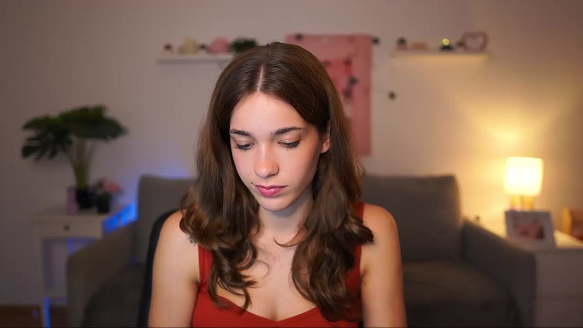 Gallery image thumbnail from Kissiecat's myfreecams stream on, 09/16/2025, 13:59 image 6 of 20