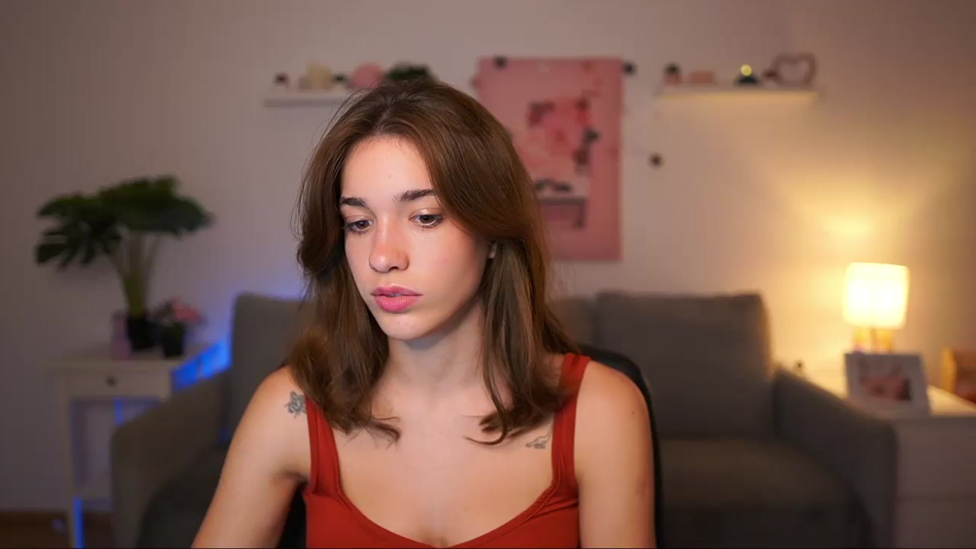 Gallery image thumbnail from Kissiecat's myfreecams stream on, 09/16/2025, 15:53 image 5 of 20