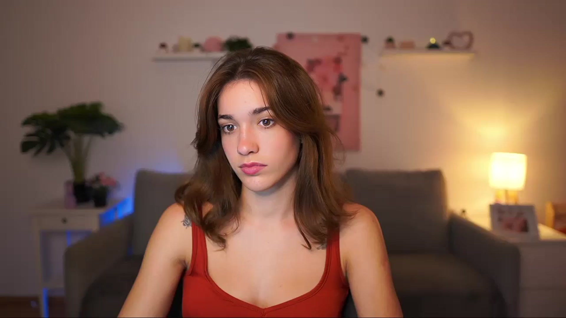 Gallery image thumbnail from Kissiecat's myfreecams stream on, 09/16/2025, 15:53 image 2 of 20