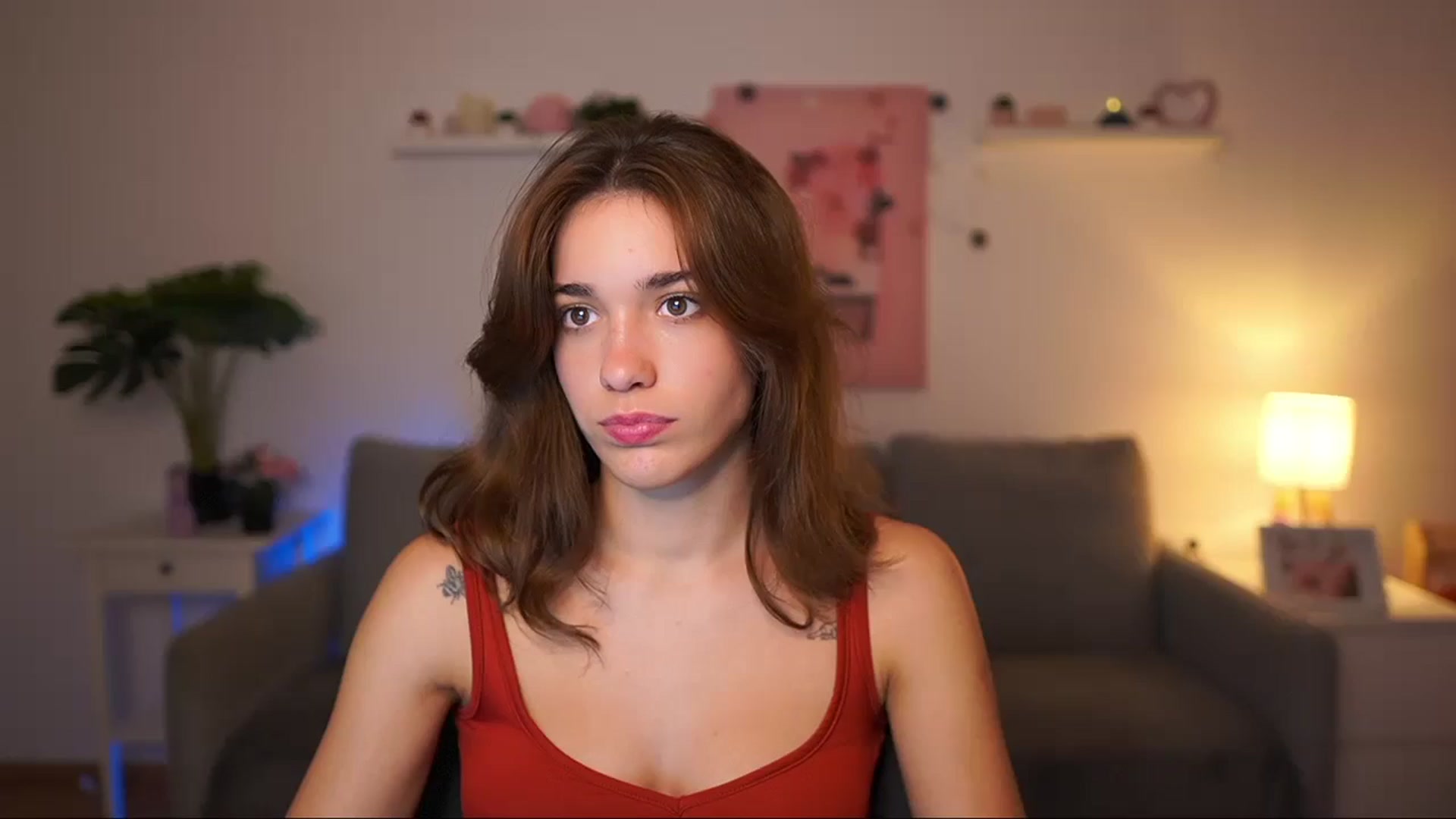 Gallery image thumbnail from Kissiecat's myfreecams stream on, 09/16/2025, 15:53 image 1 of 20