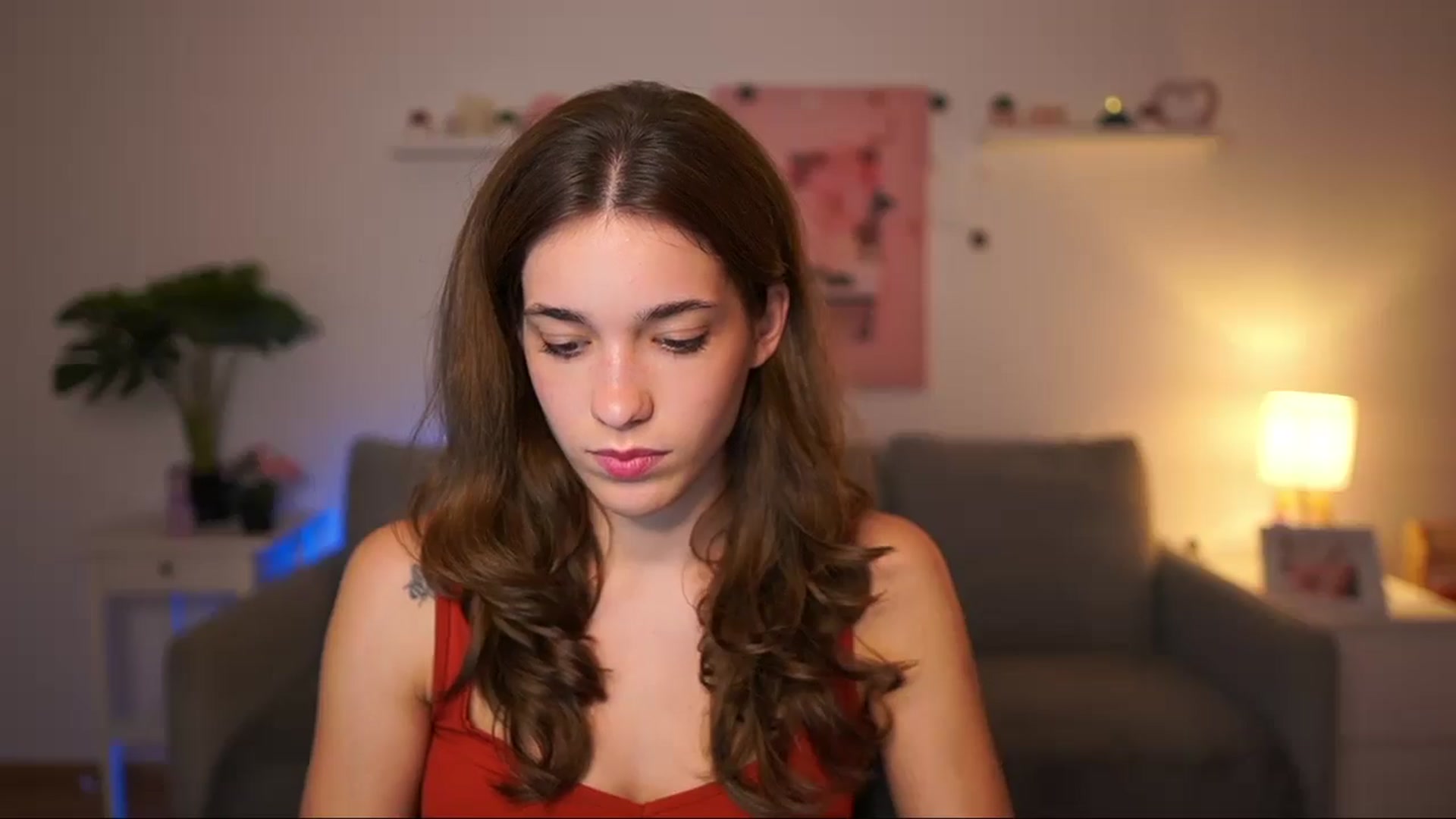 Gallery image thumbnail from Kissiecat's myfreecams stream on, 09/16/2025, 15:53 image 18 of 20