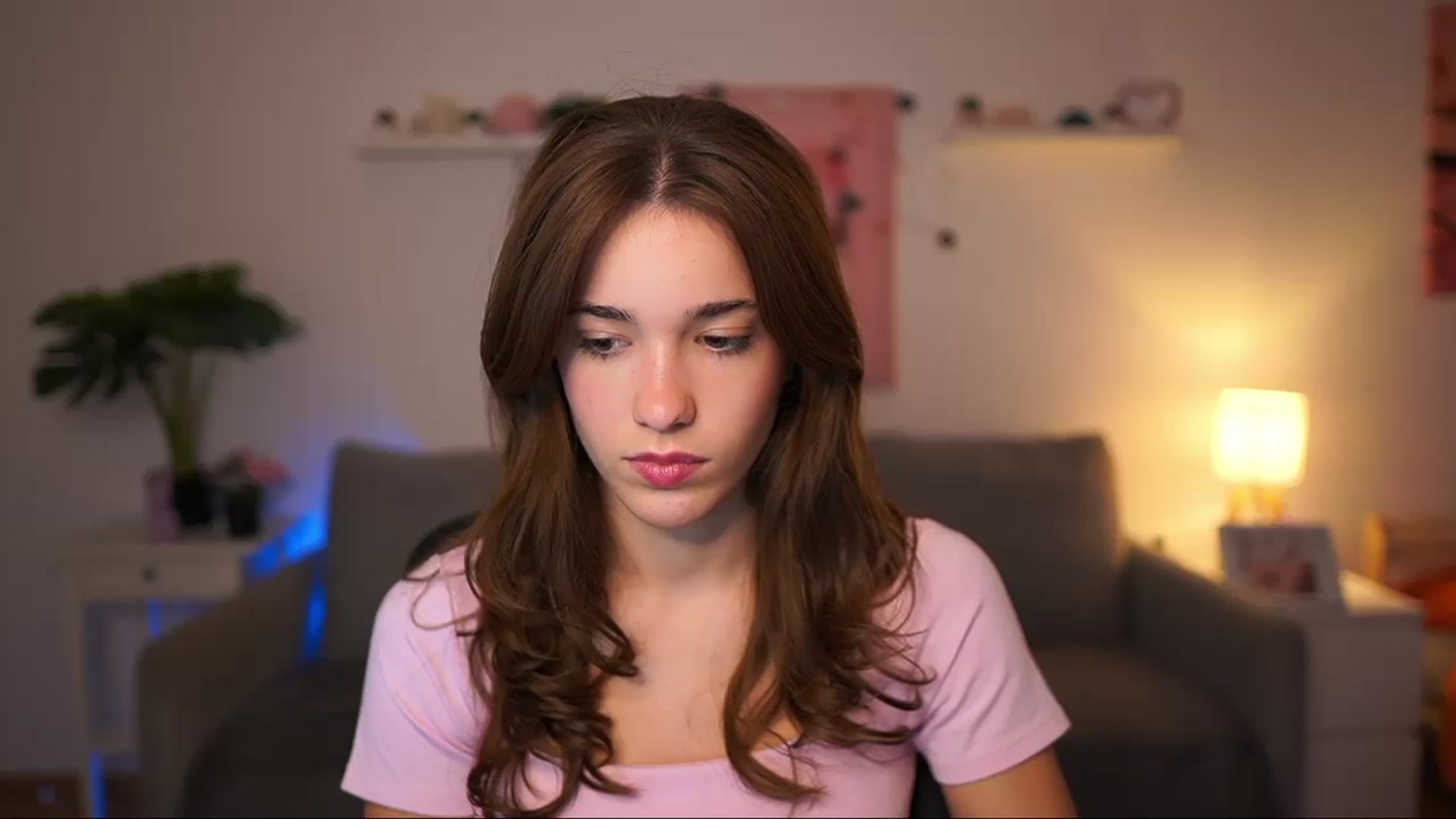 Gallery image thumbnail from Kissiecat's myfreecams stream on, 09/18/2025, 14:07 image 7 of 20