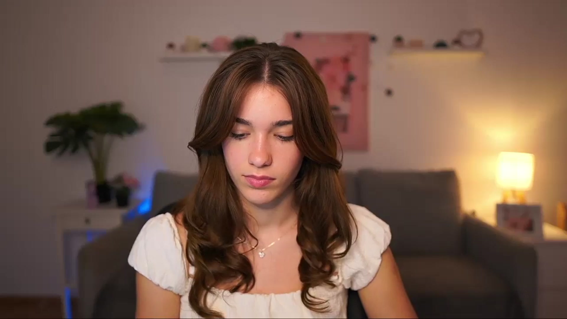 Gallery image thumbnail from Kissiecat's myfreecams stream on, 09/19/2025, 13:52 image 19 of 20
