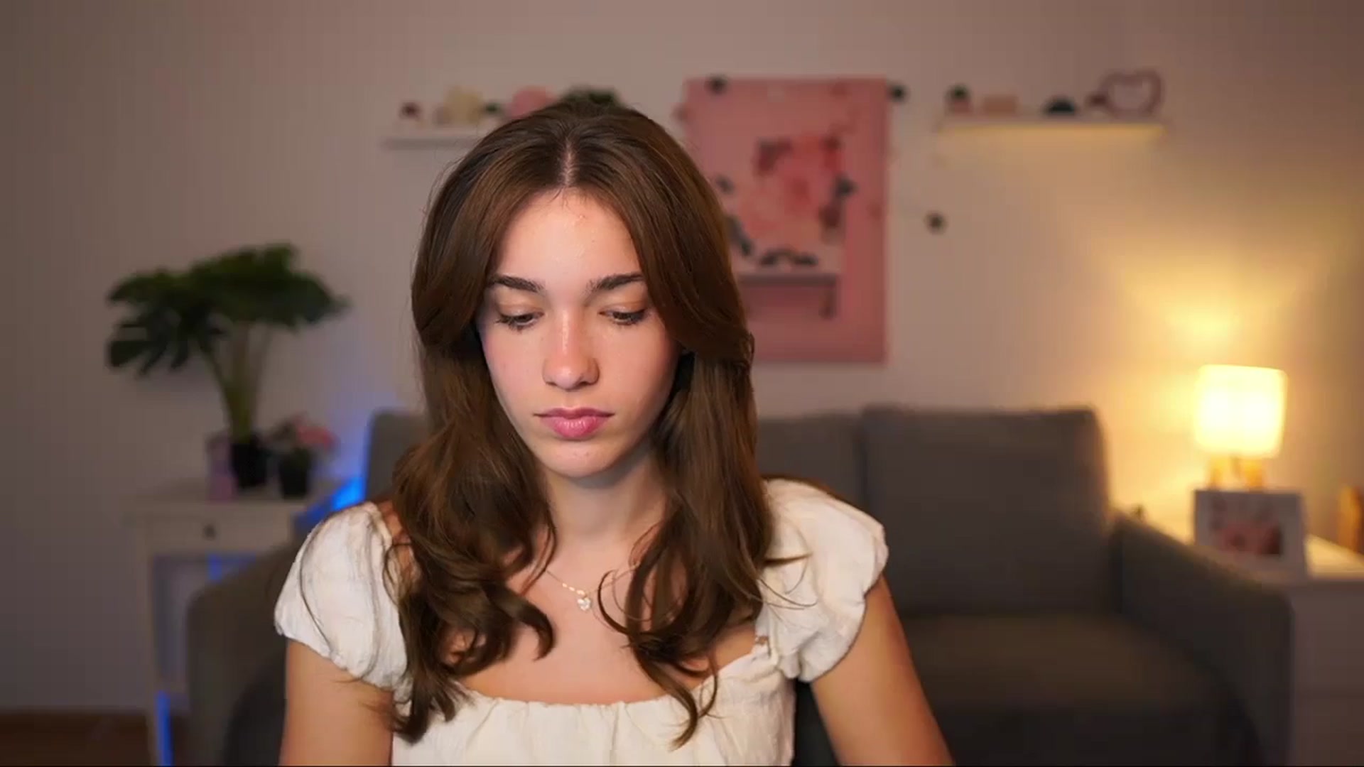 Gallery image thumbnail from Kissiecat's myfreecams stream on, 09/19/2025, 13:52 image 9 of 20