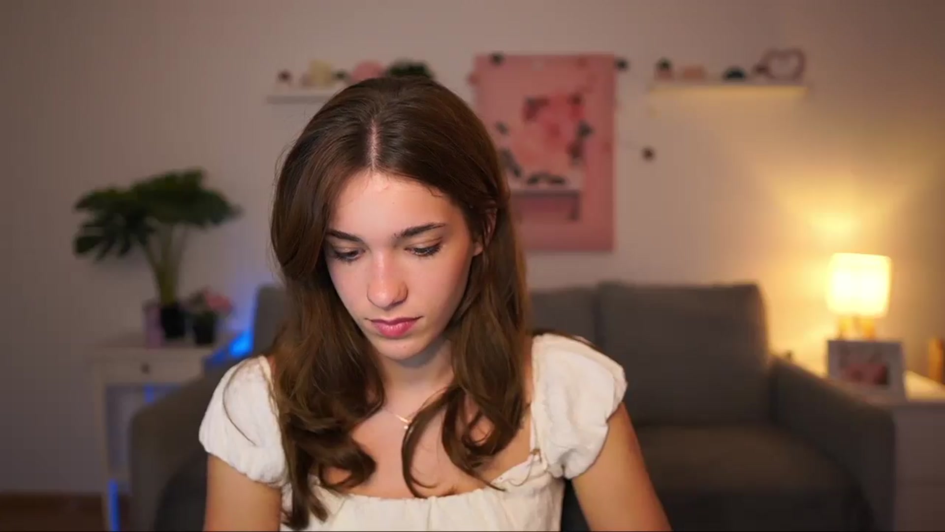 Gallery image thumbnail from Kissiecat's myfreecams stream on, 09/19/2025, 13:52 image 12 of 20
