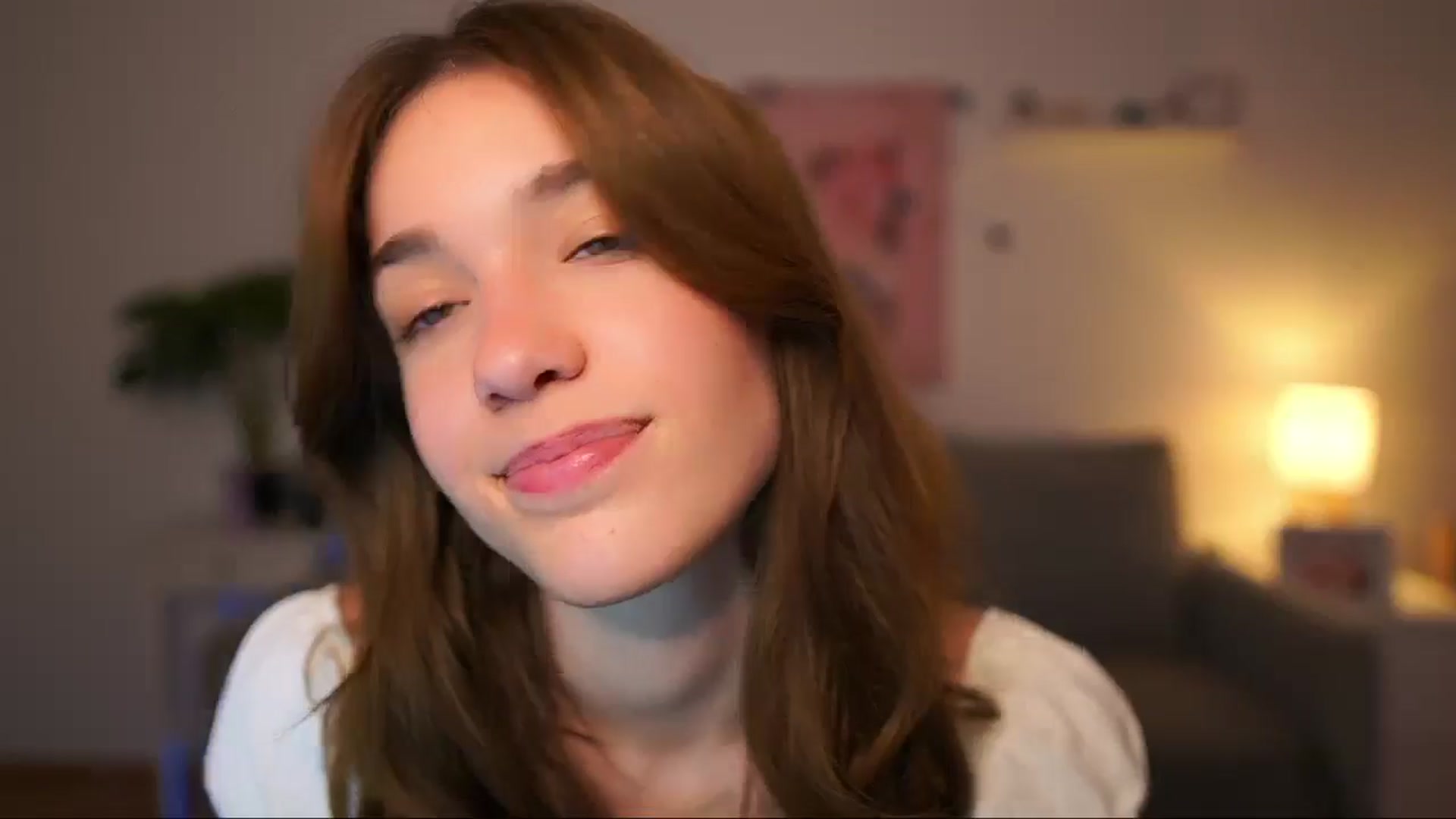 Gallery image thumbnail from Kissiecat's myfreecams stream on, 09/19/2025, 13:52 image 7 of 20