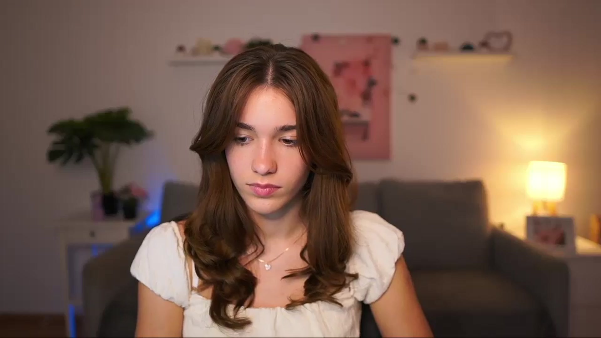 Gallery image thumbnail from Kissiecat's myfreecams stream on, 09/19/2025, 13:52 image 18 of 20