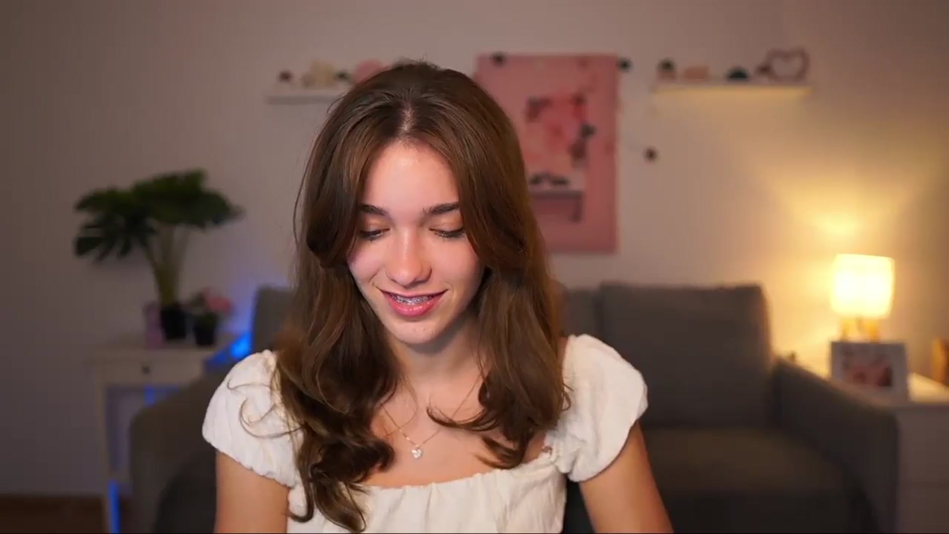 Gallery image thumbnail from Kissiecat's myfreecams stream on, 09/19/2025, 15:47 image 7 of 20
