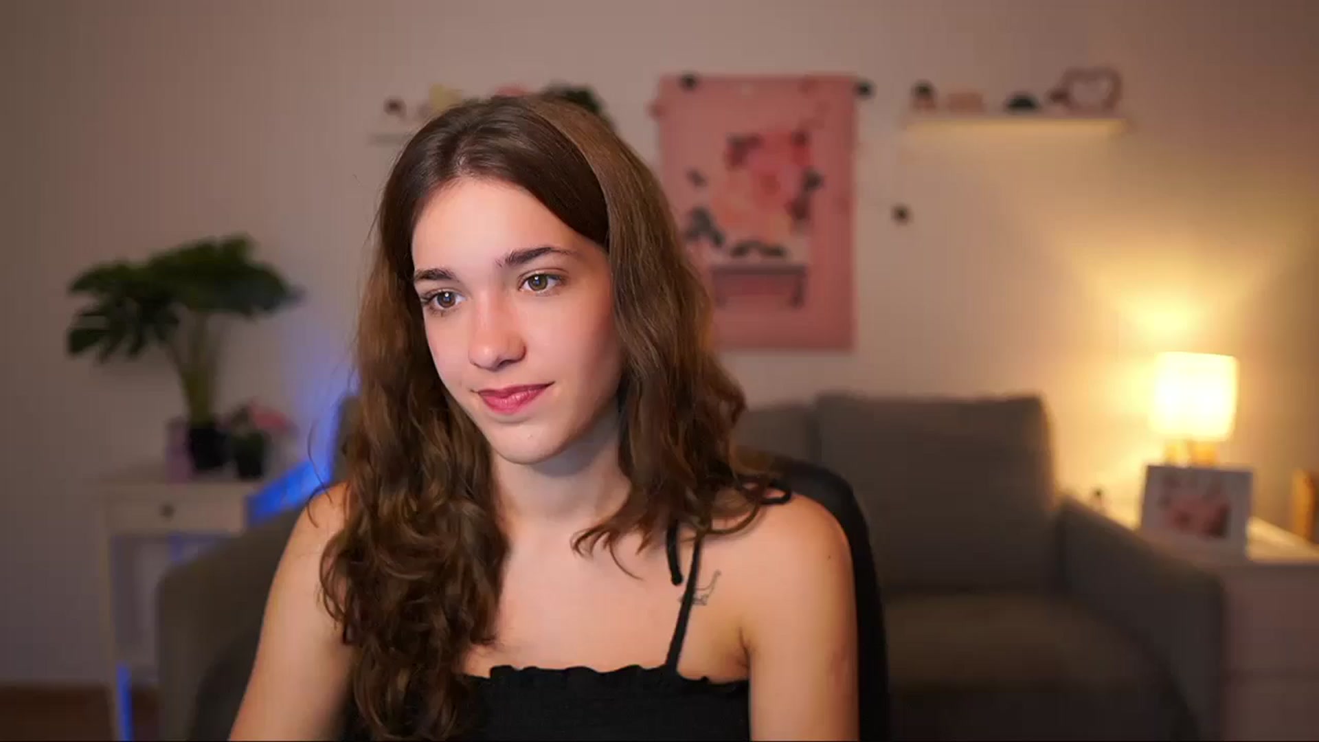Gallery image thumbnail from Kissiecat's myfreecams stream on, 09/20/2025, 18:24 image 20 of 20