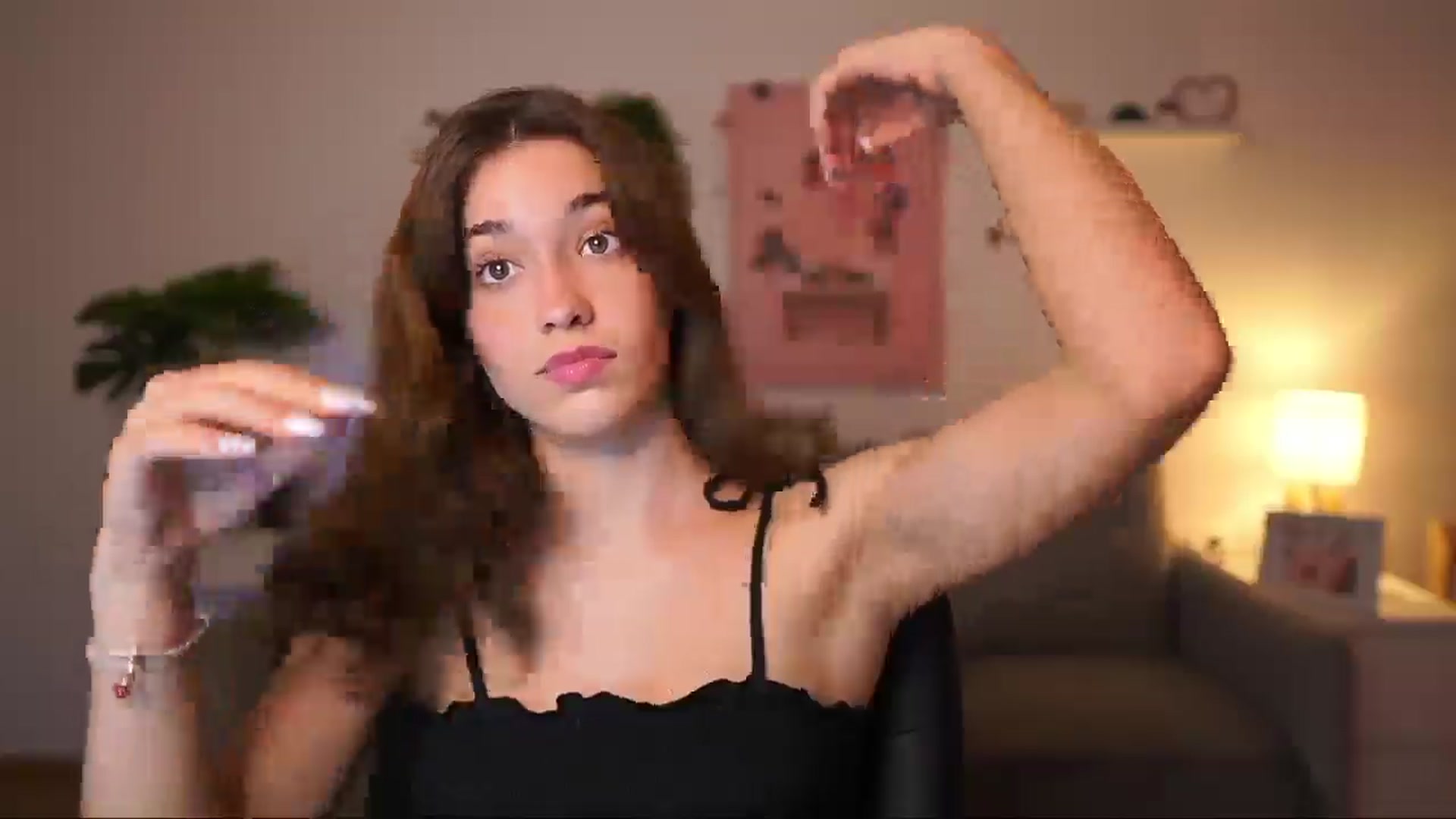 Gallery image thumbnail from Kissiecat's myfreecams stream on, 09/20/2025, 20:02 image 20 of 20
