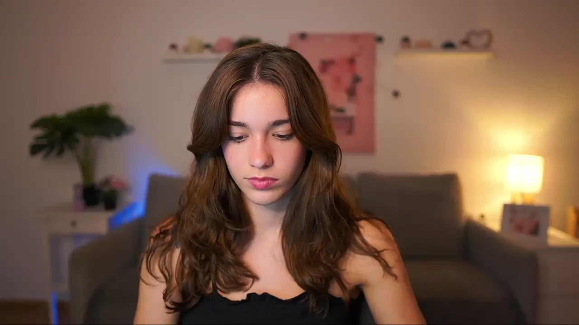 Gallery image thumbnail from Kissiecat's myfreecams stream on, 09/20/2025, 20:02 image 15 of 20