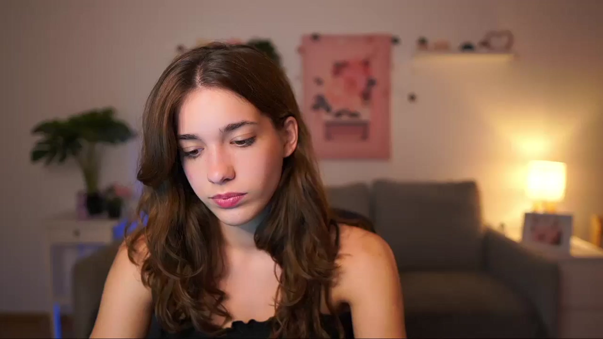 Gallery image thumbnail from Kissiecat's myfreecams stream on, 09/20/2025, 20:02 image 8 of 20
