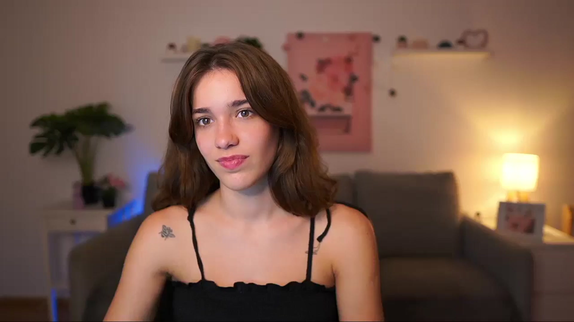 Gallery image thumbnail from Kissiecat's myfreecams stream on, 09/20/2025, 21:08 image 8 of 20