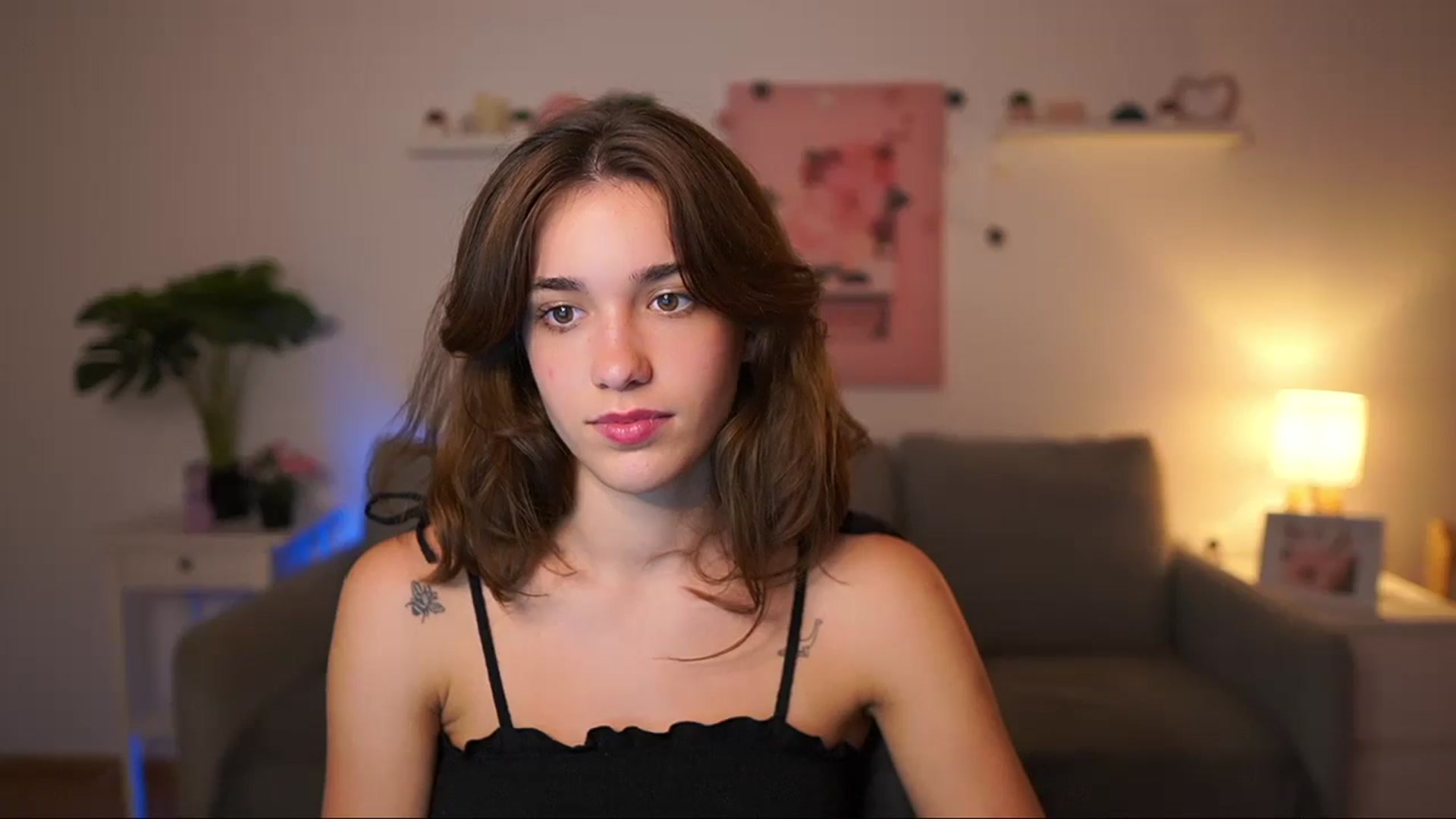 Gallery image thumbnail from Kissiecat's myfreecams stream on, 09/20/2025, 22:11 image 13 of 20