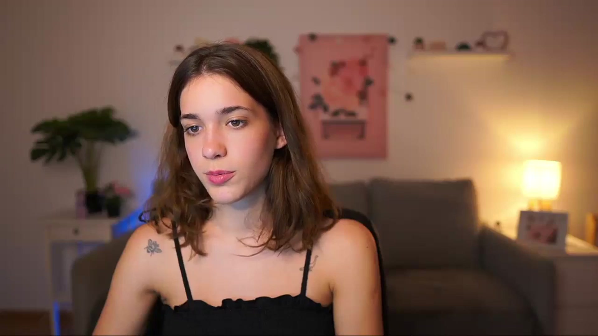 Gallery image thumbnail from Kissiecat's myfreecams stream on, 09/20/2025, 22:11 image 16 of 20