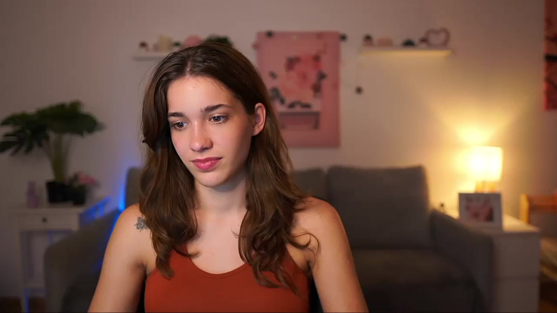 Gallery image thumbnail from Kissiecat's myfreecams stream on, 09/21/2025, 16:43 image 5 of 20