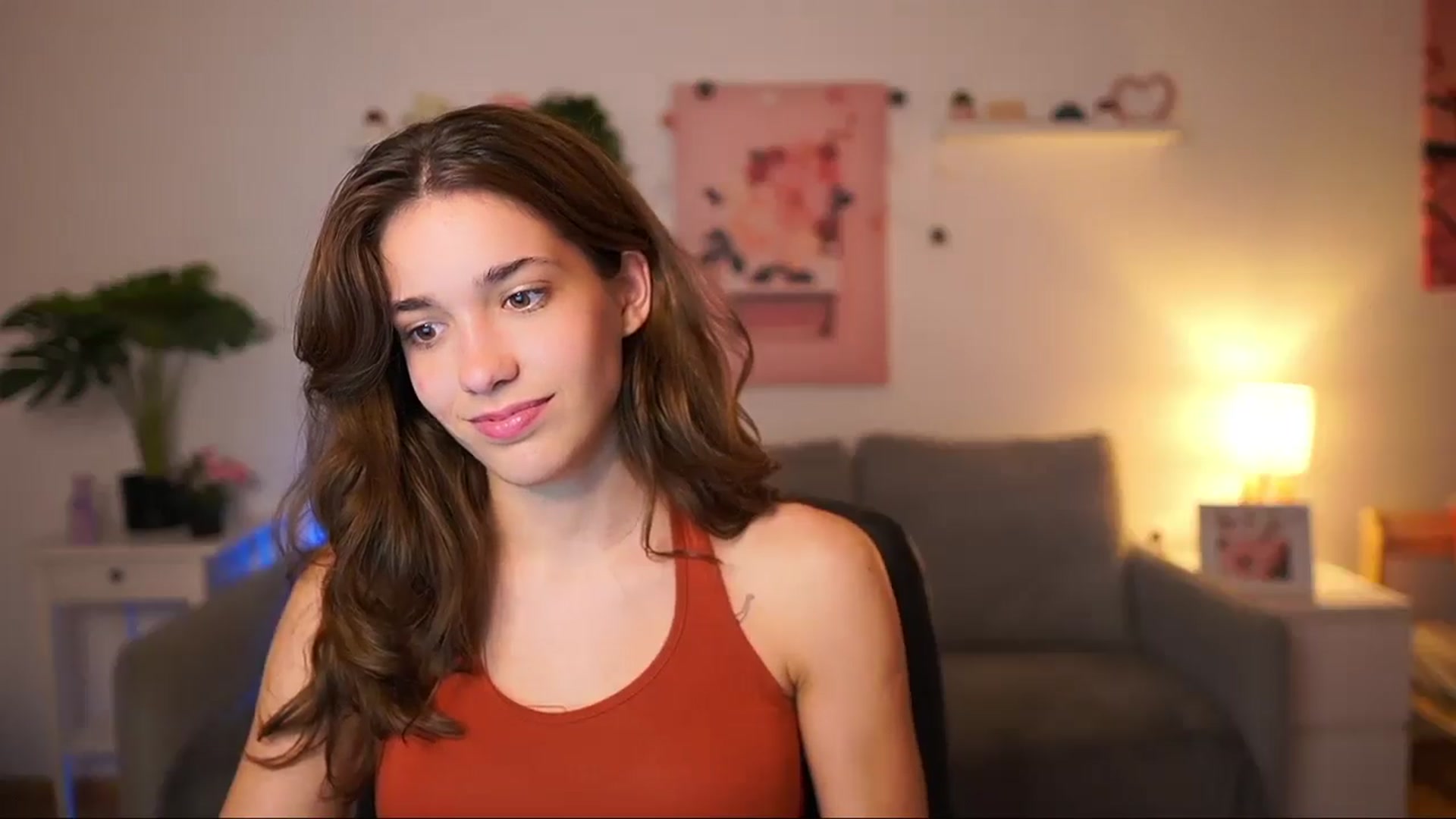 Gallery image thumbnail from Kissiecat's myfreecams stream on, 09/21/2025, 16:43 image 14 of 20