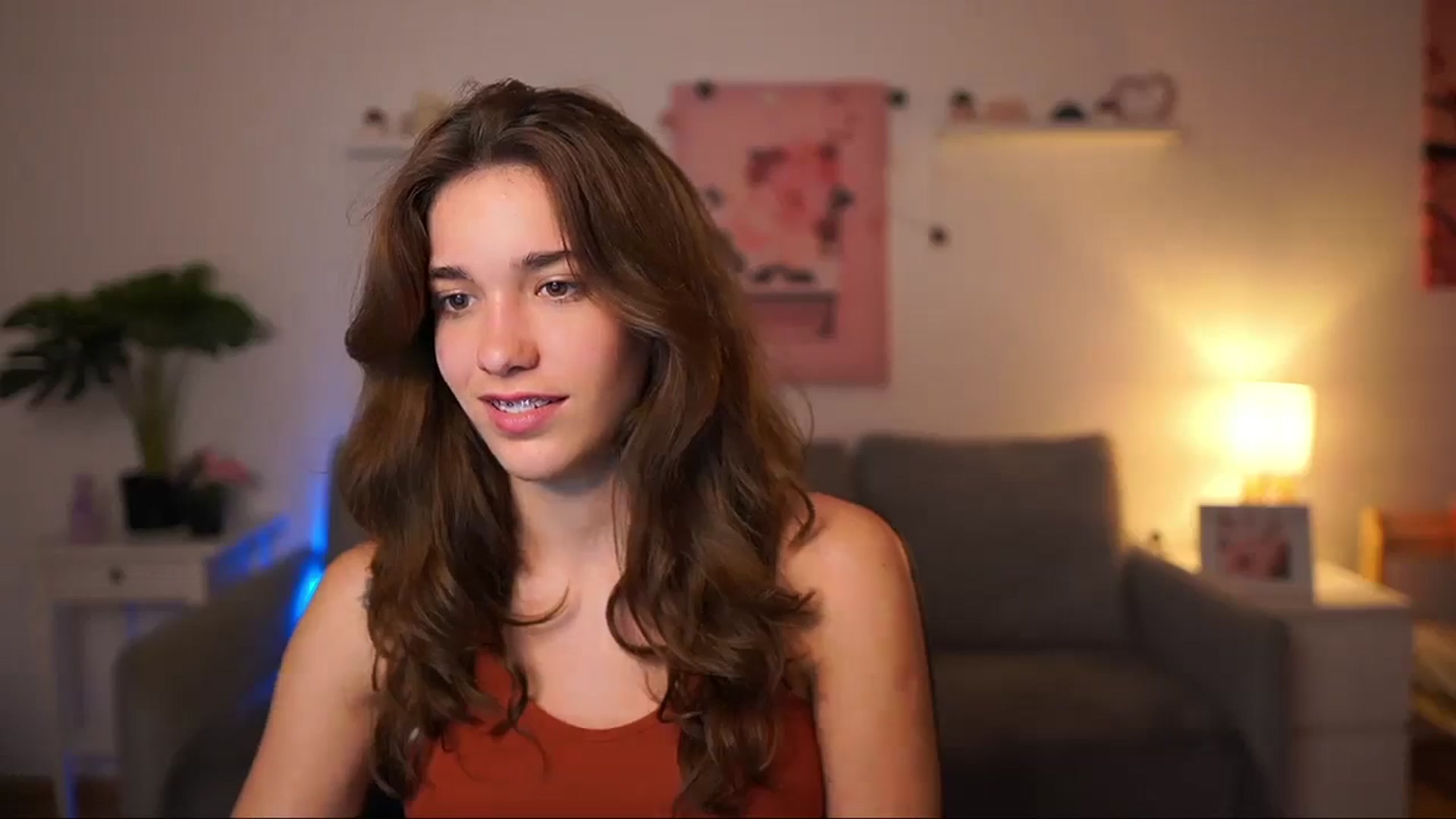 Gallery image thumbnail from Kissiecat's myfreecams stream on, 09/21/2025, 18:00 image 13 of 20