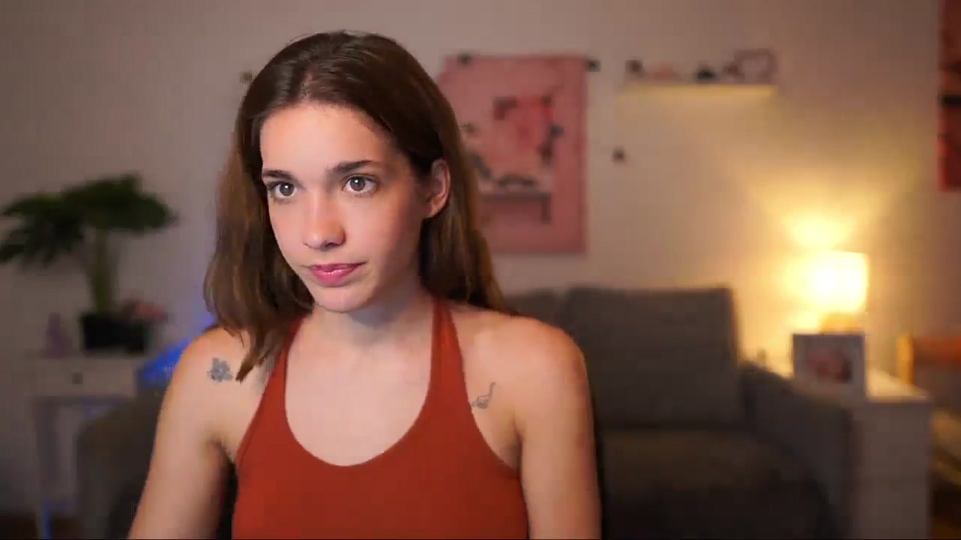 Gallery image thumbnail from Kissiecat's myfreecams stream on, 09/21/2025, 18:00 image 17 of 20