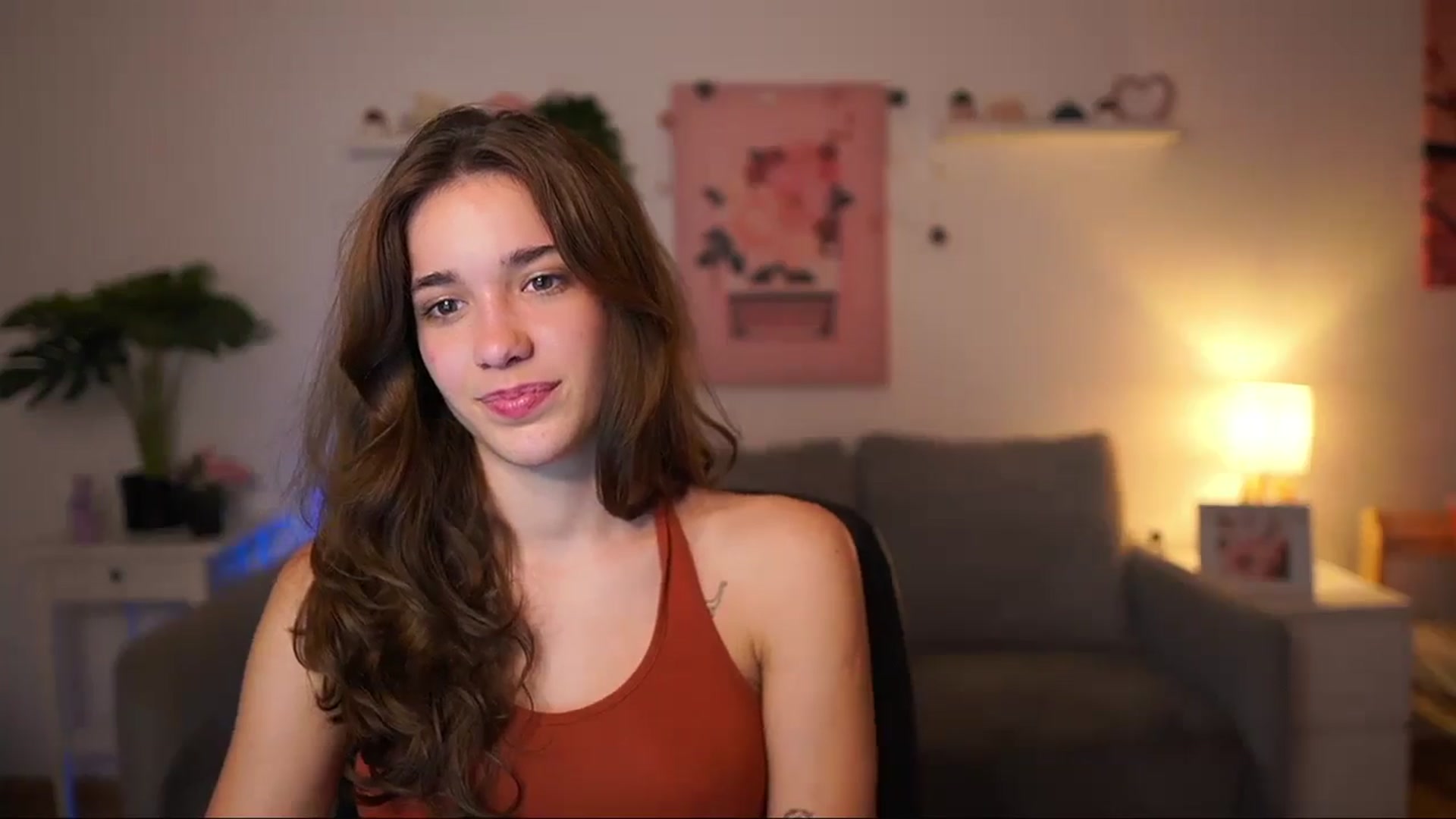 Gallery image thumbnail from Kissiecat's myfreecams stream on, 09/21/2025, 18:00 image 9 of 20