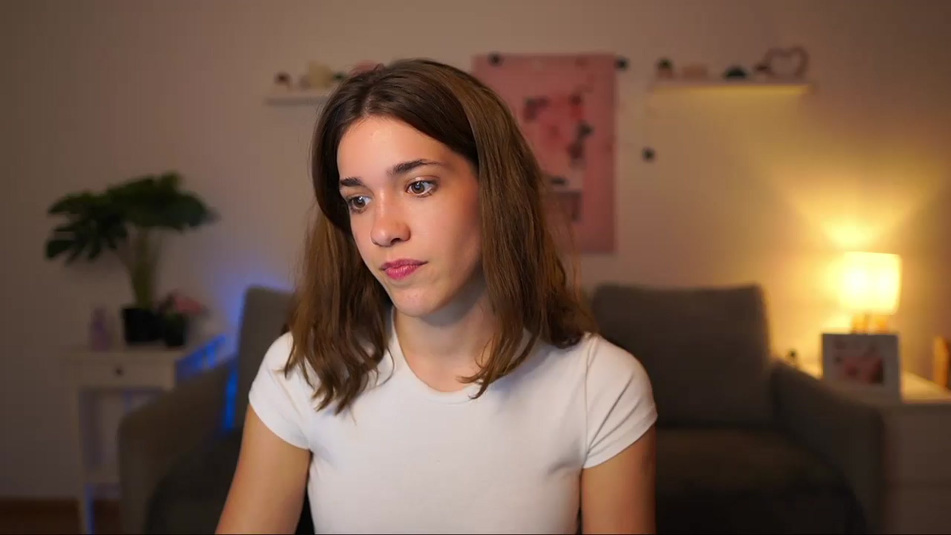 Gallery image thumbnail from Kissiecat's myfreecams stream on, 09/22/2025, 16:23 image 8 of 20