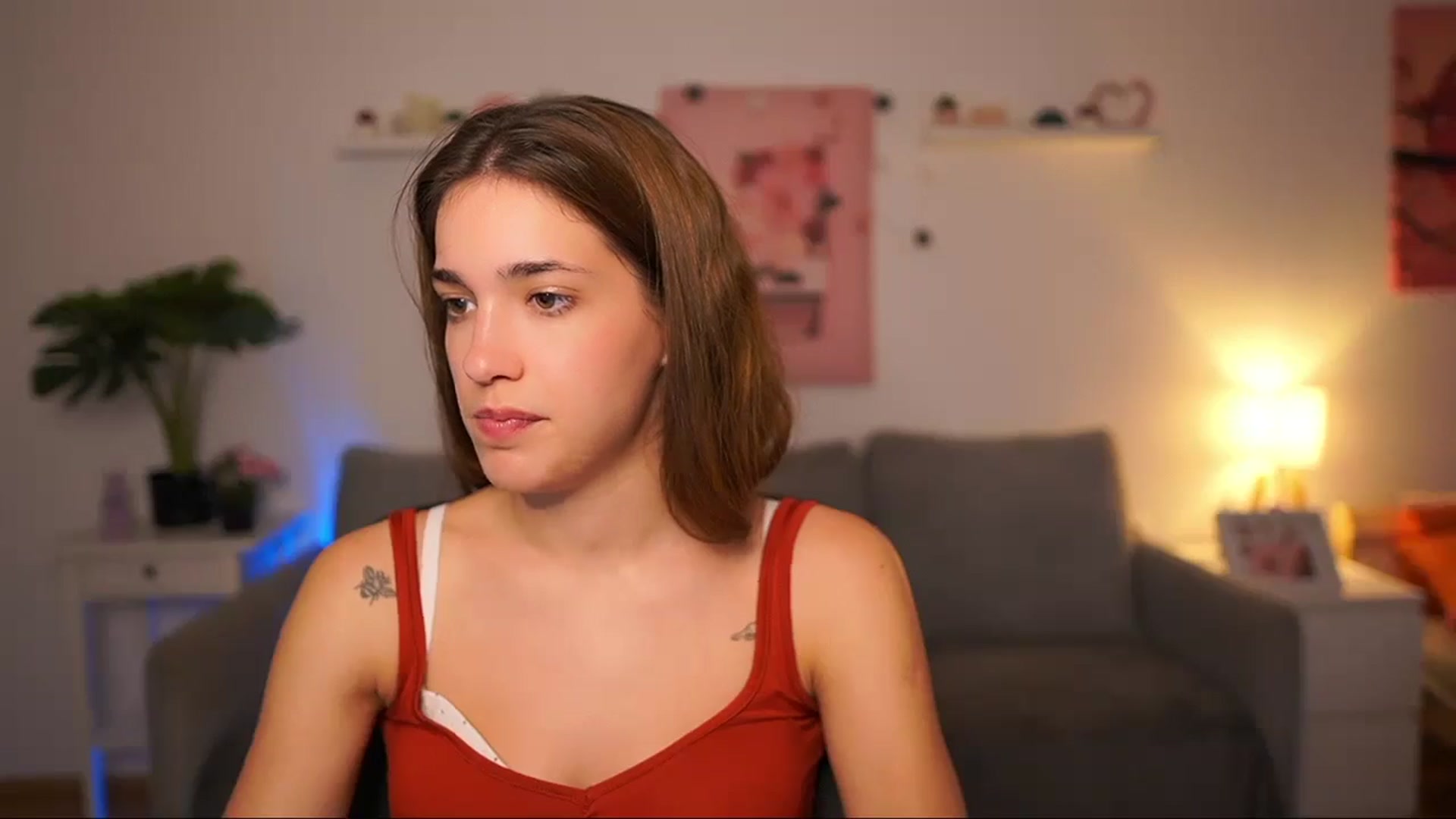 Gallery image thumbnail from Kissiecat's myfreecams stream on, 09/23/2025, 13:58 image 8 of 20