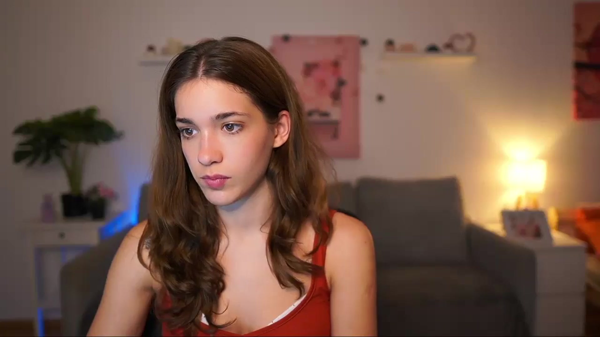 Gallery image thumbnail from Kissiecat's myfreecams stream on, 09/23/2025, 13:58 image 15 of 20