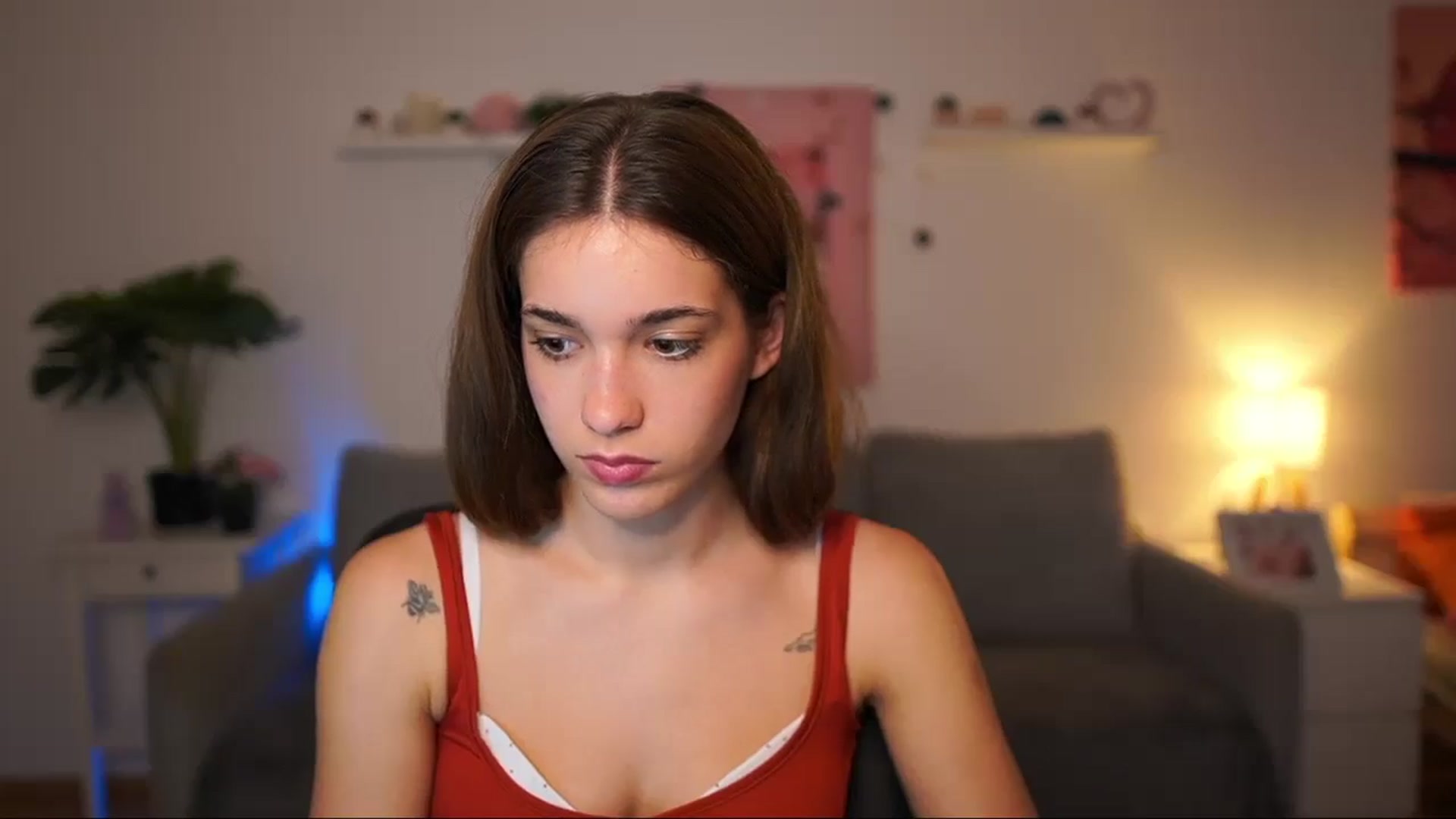 Gallery image thumbnail from Kissiecat's myfreecams stream on, 09/23/2025, 13:58 image 17 of 20