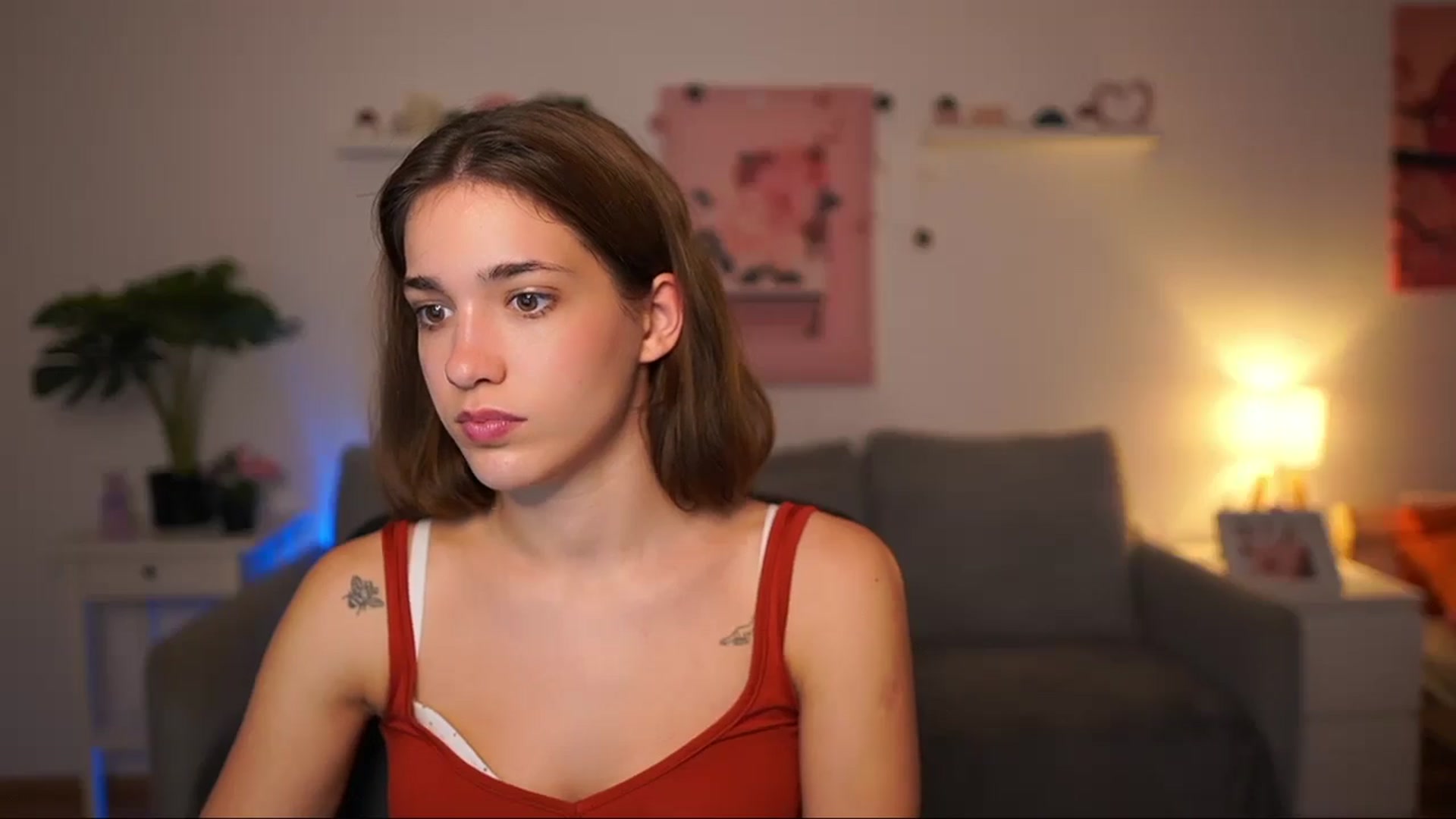 Gallery image thumbnail from Kissiecat's myfreecams stream on, 09/23/2025, 13:58 image 12 of 20