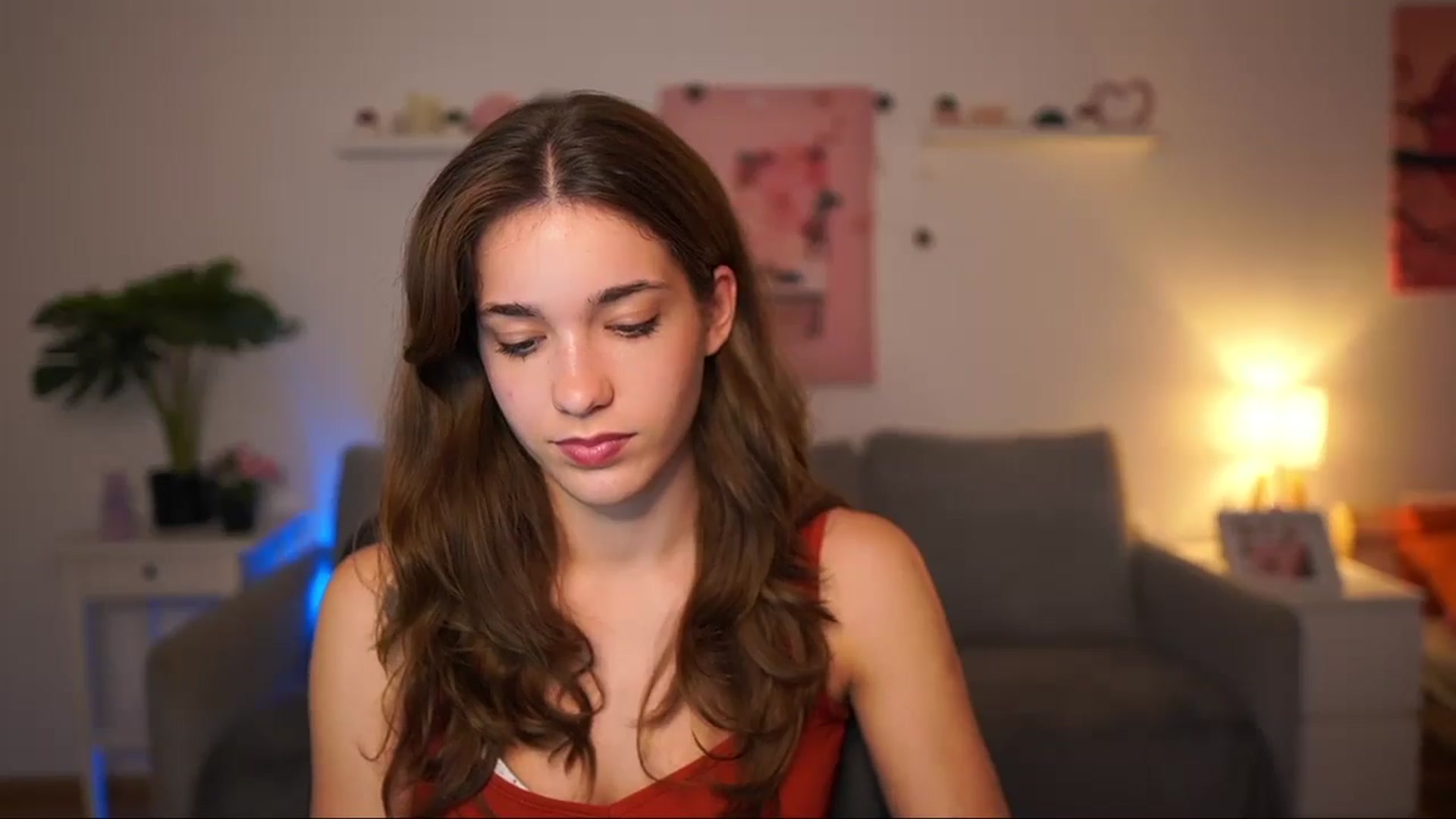 Gallery image thumbnail from Kissiecat's myfreecams stream on, 09/23/2025, 13:58 image 13 of 20