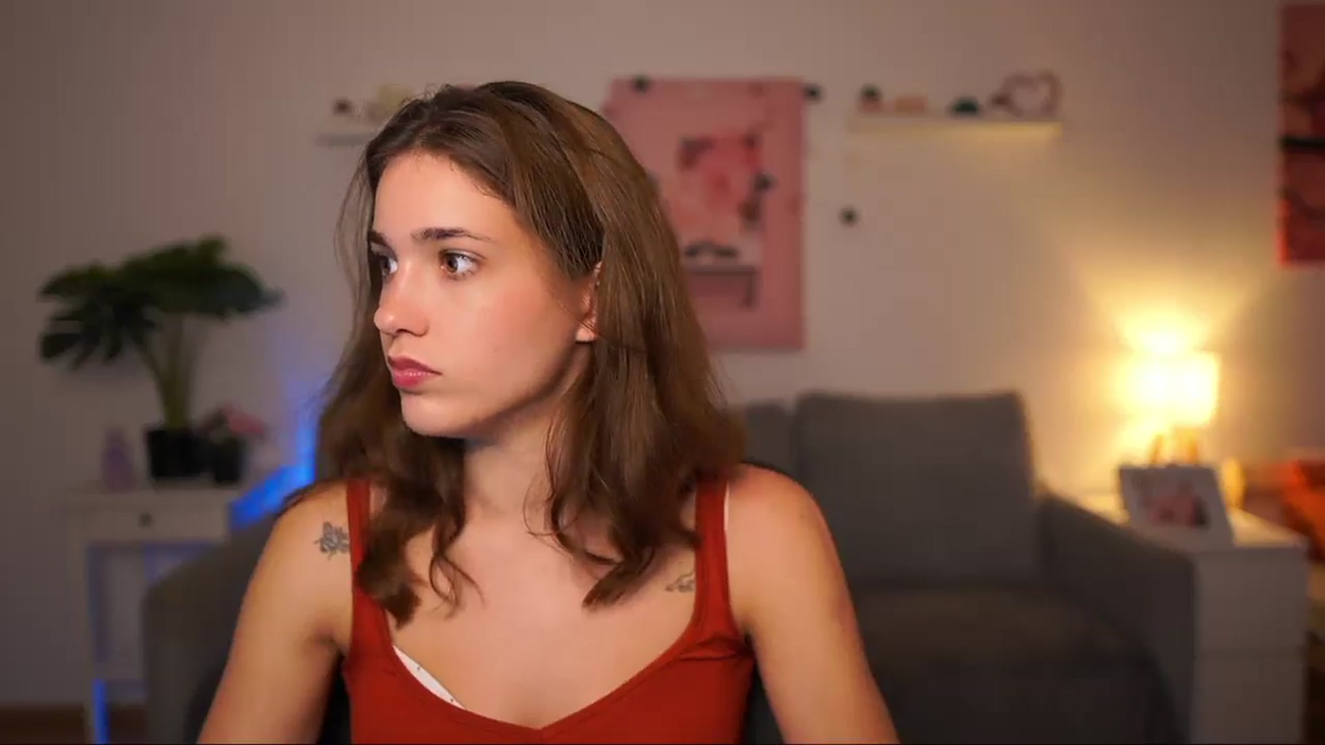 Gallery image thumbnail from Kissiecat's myfreecams stream on, 09/23/2025, 13:58 image 2 of 20