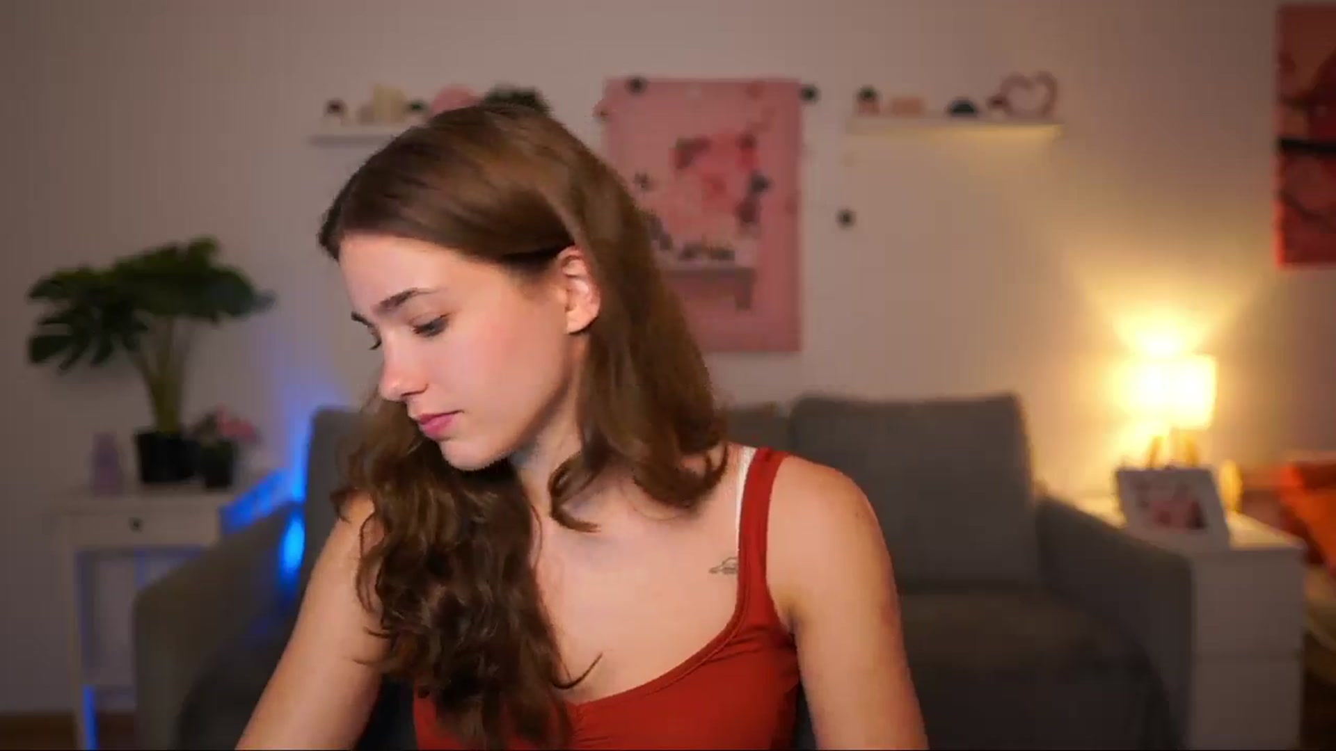 Gallery image thumbnail from Kissiecat's myfreecams stream on, 09/23/2025, 14:35 image 11 of 20