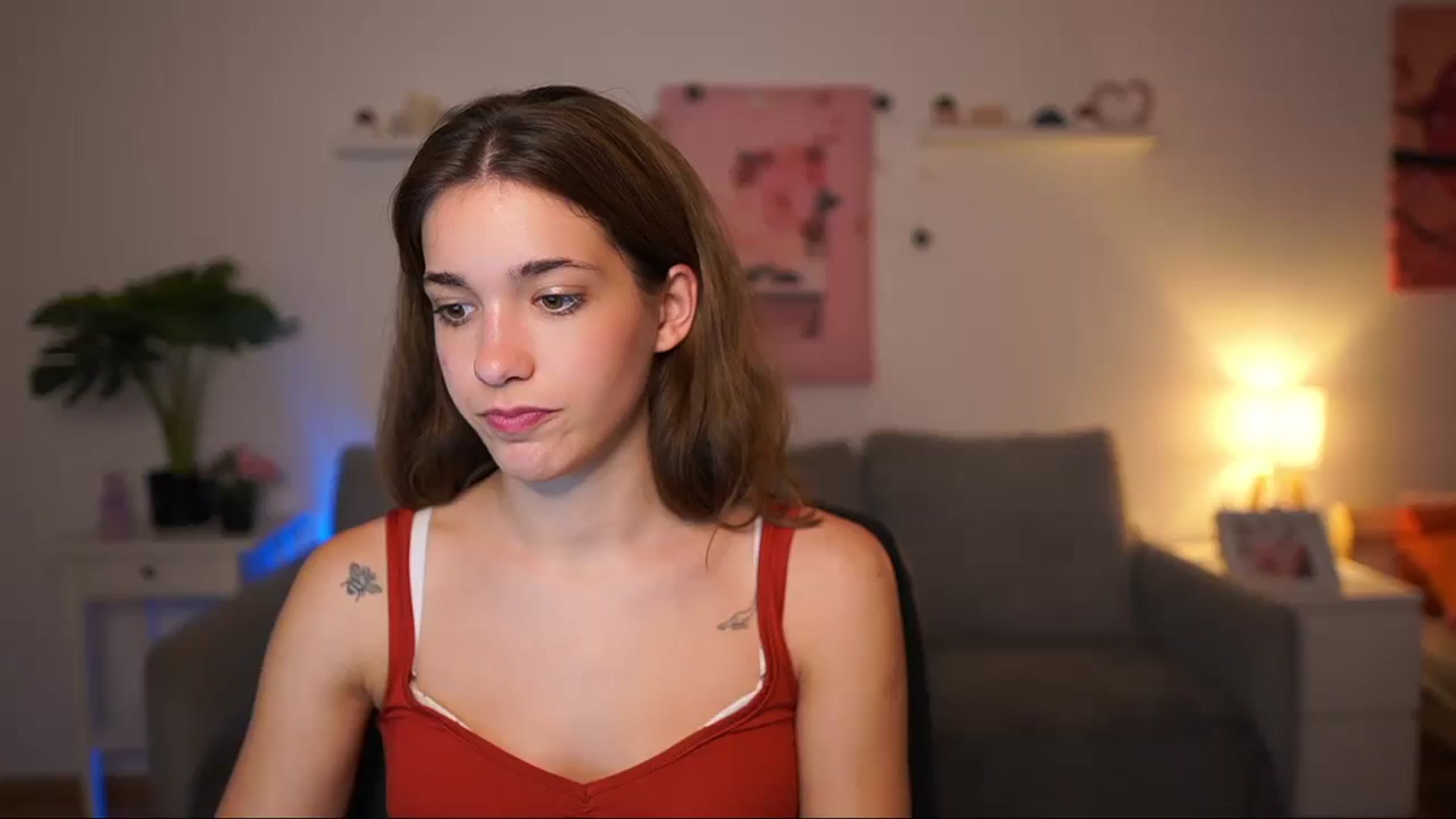 Gallery image thumbnail from Kissiecat's myfreecams stream on, 09/23/2025, 14:35 image 1 of 20