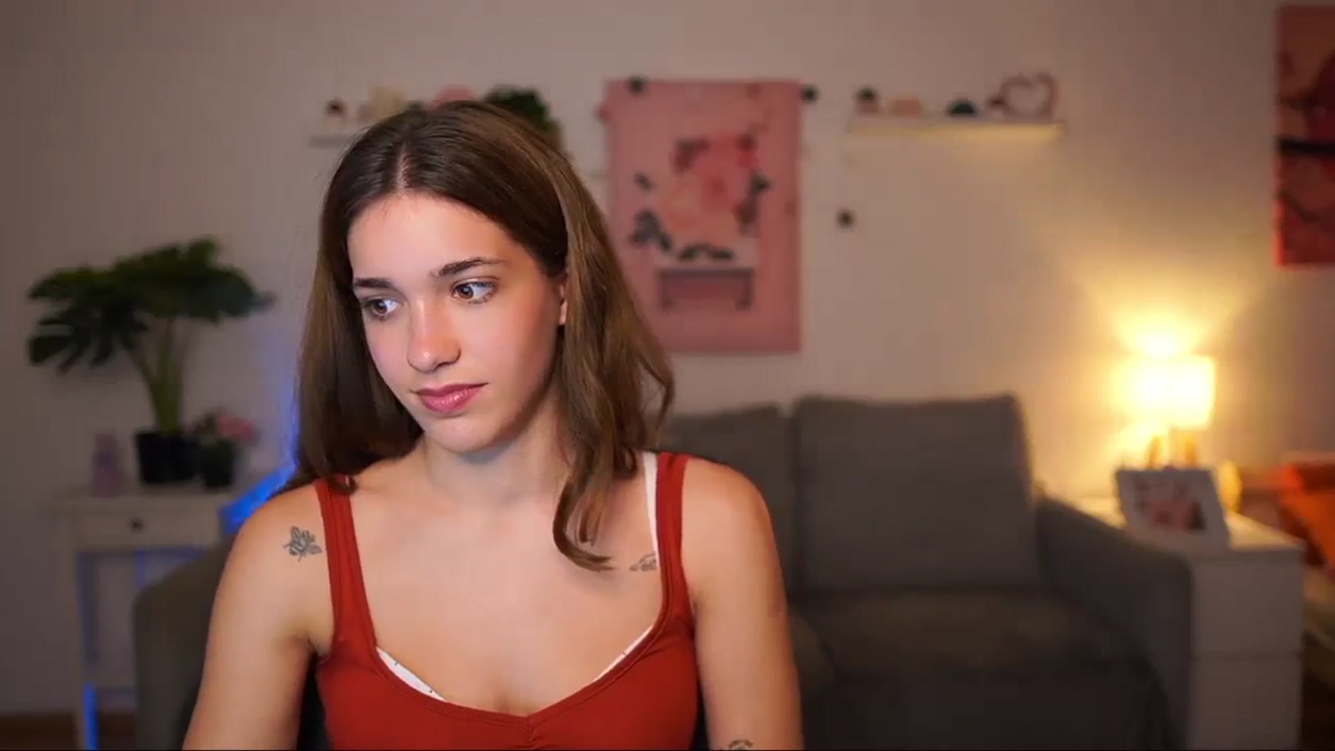 Gallery image thumbnail from Kissiecat's myfreecams stream on, 09/23/2025, 15:33 image 10 of 20