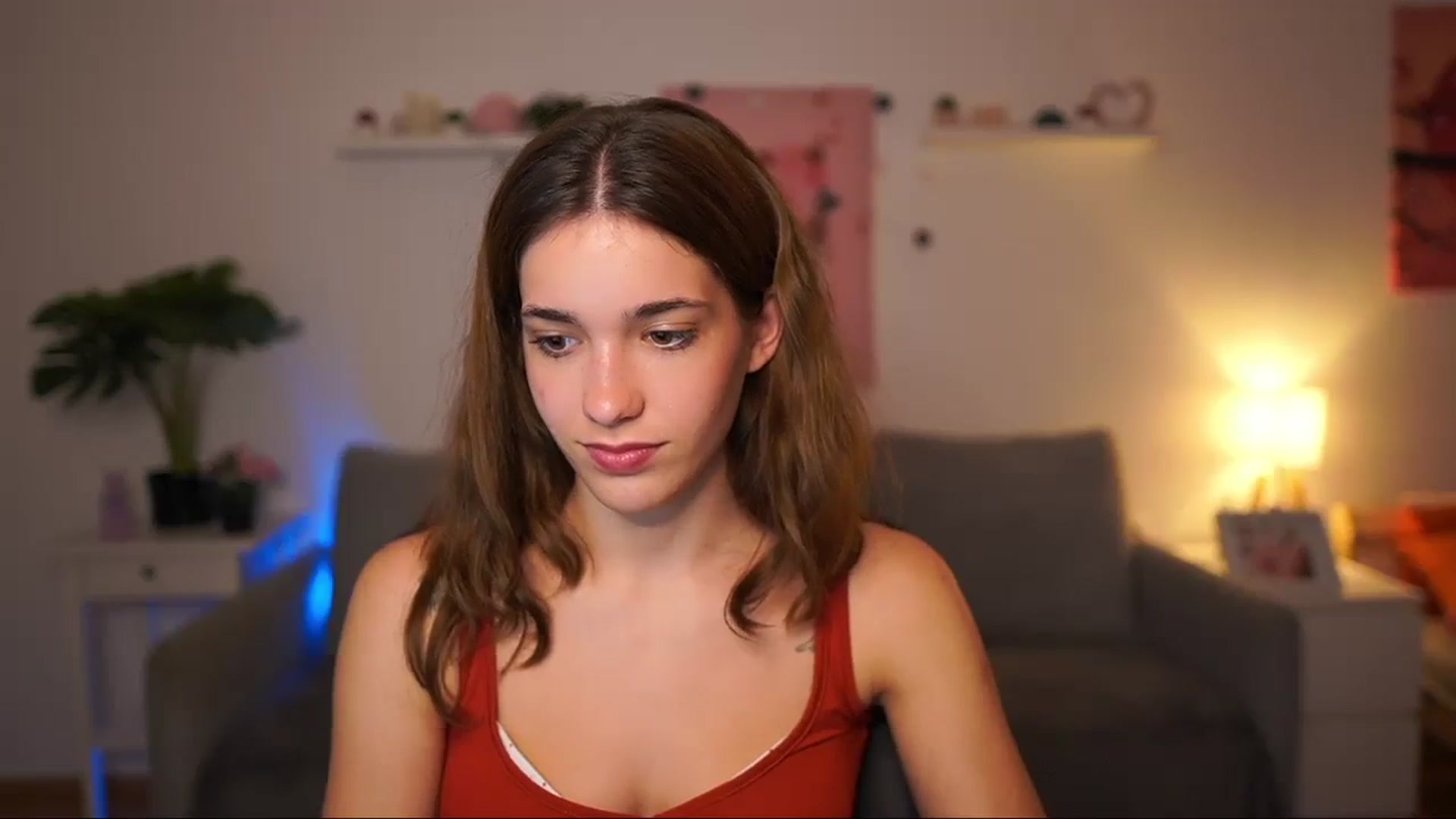 Gallery image thumbnail from Kissiecat's myfreecams stream on, 09/23/2025, 15:33 image 2 of 20