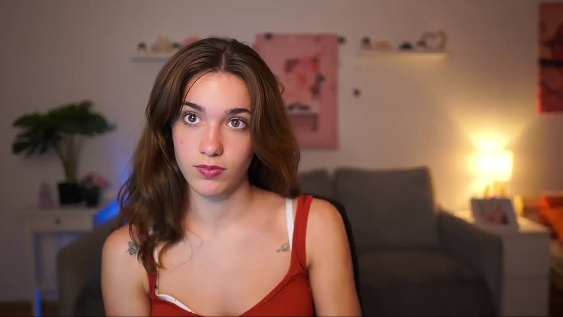 Gallery image thumbnail from Kissiecat's myfreecams stream on, 09/23/2025, 18:01 image 2 of 20