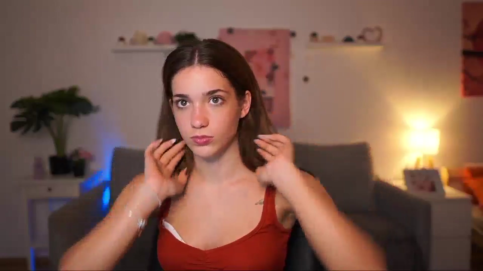 Gallery image thumbnail from Kissiecat's myfreecams stream on, 09/23/2025, 18:01 image 12 of 20