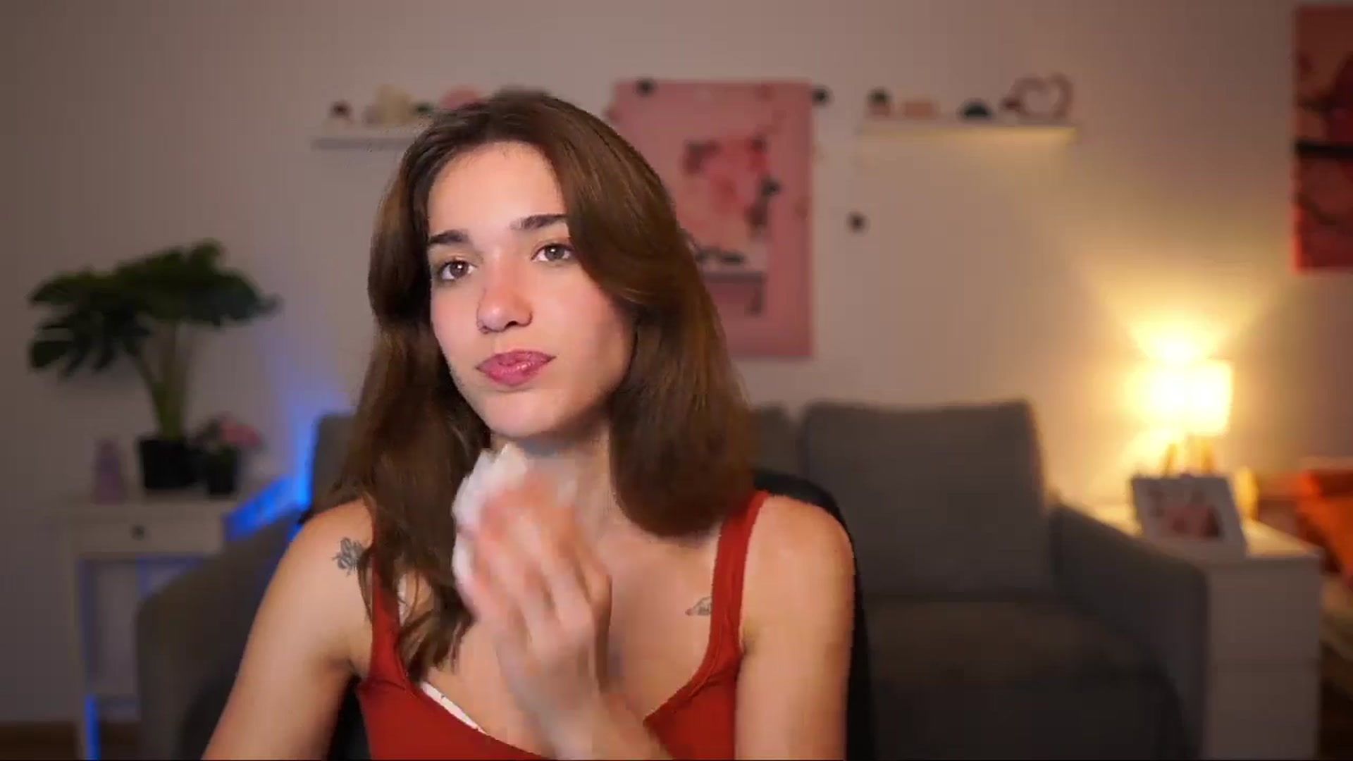 Gallery image thumbnail from Kissiecat's myfreecams stream on, 09/23/2025, 18:01 image 3 of 20