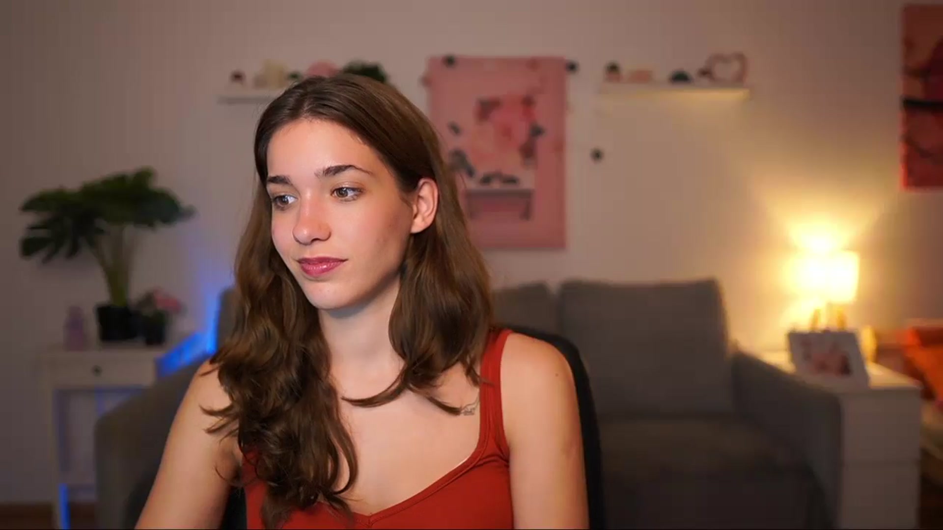 Gallery image thumbnail from Kissiecat's myfreecams stream on, 09/23/2025, 18:01 image 8 of 20
