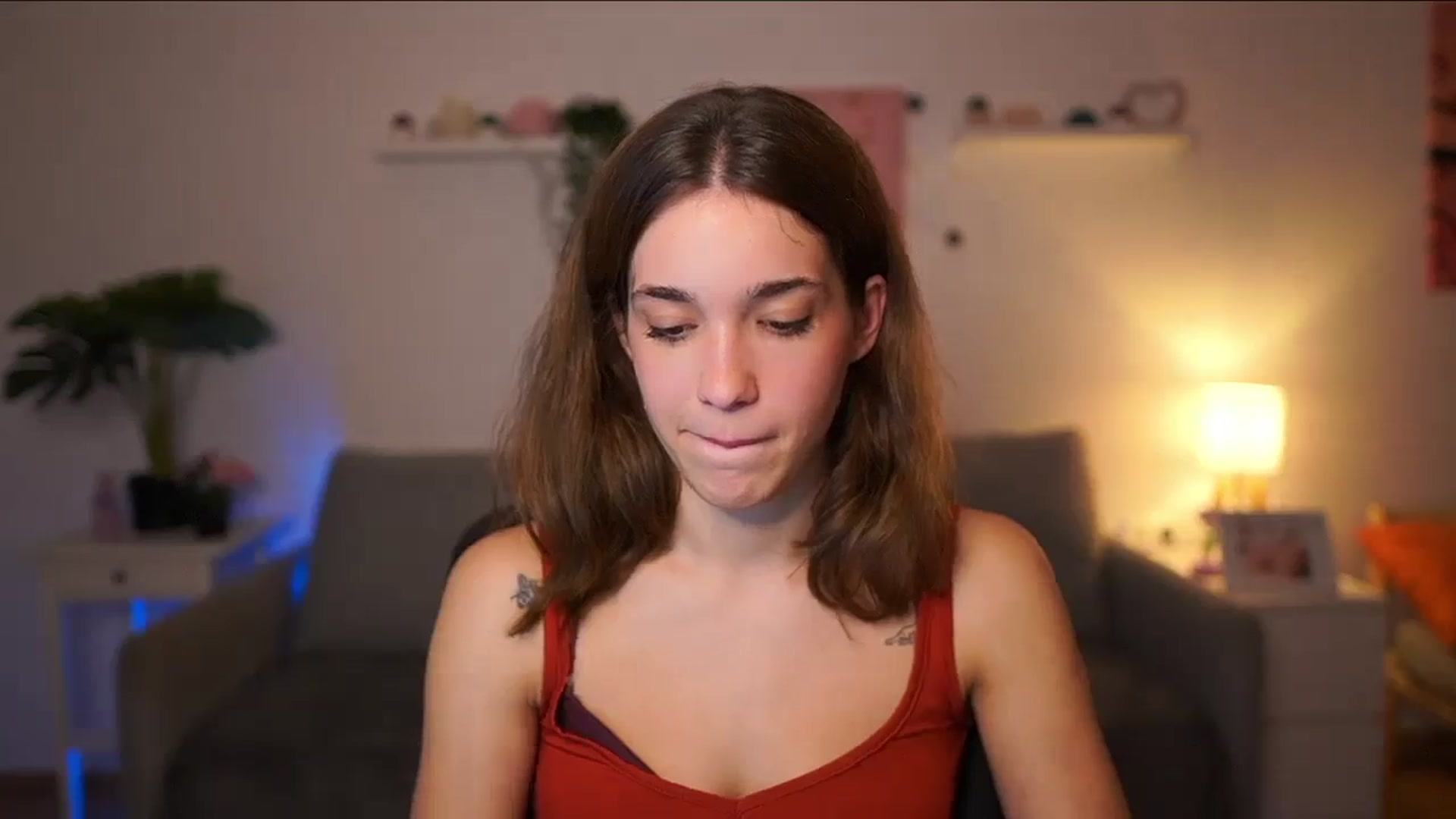 Gallery image thumbnail from Kissiecat's myfreecams stream on, 10/01/2025, 19:40 image 4 of 20