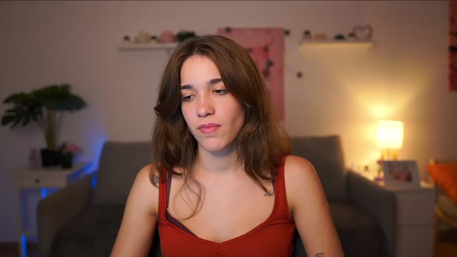 Gallery image thumbnail from Kissiecat's myfreecams stream on, 10/01/2025, 22:22 image 15 of 20